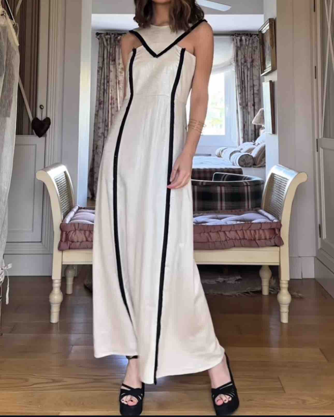 Alquiler Vestido Mattui Collection | Jointy