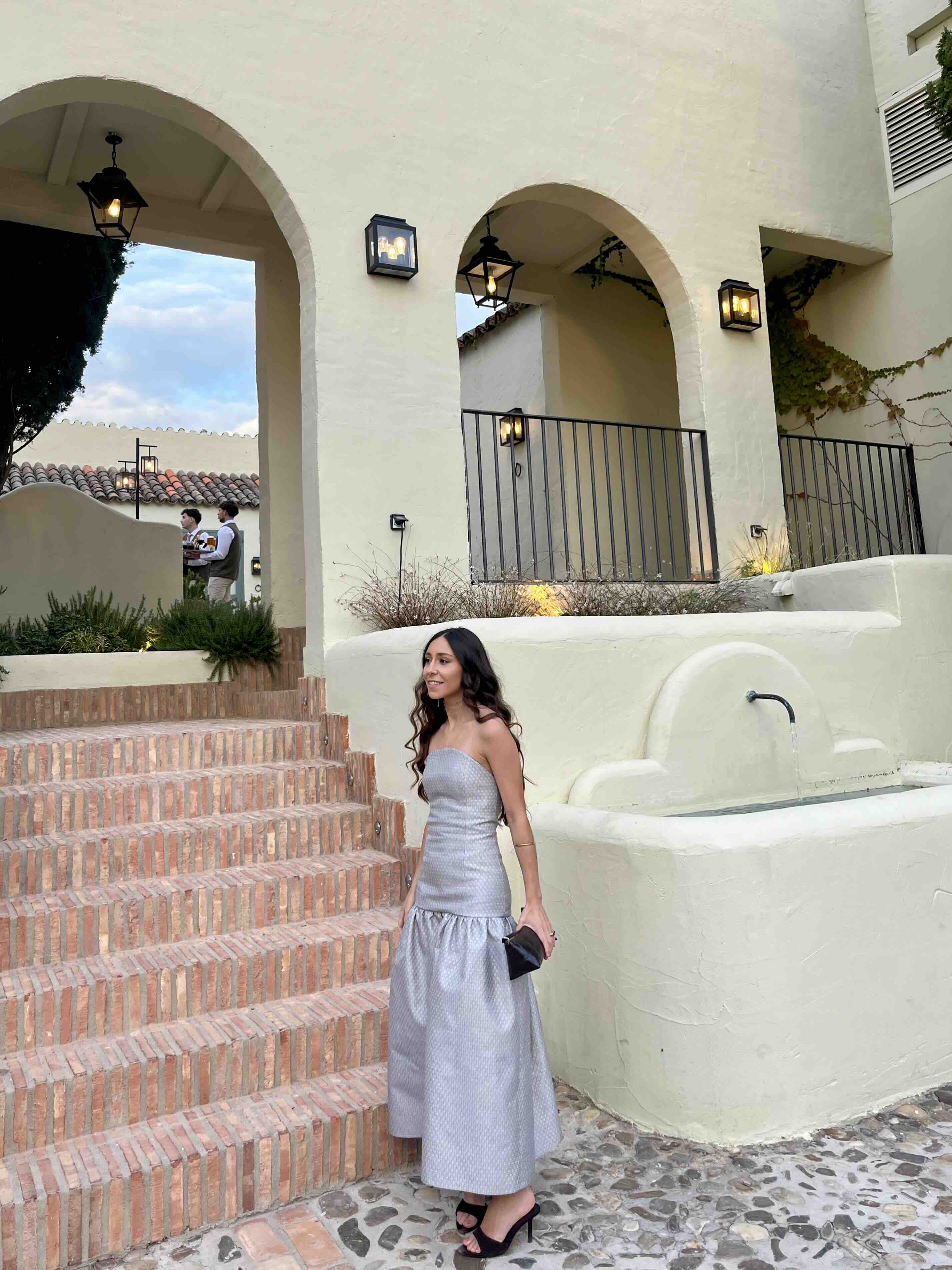 Alquiler Vestido + chaqueta | Jointy