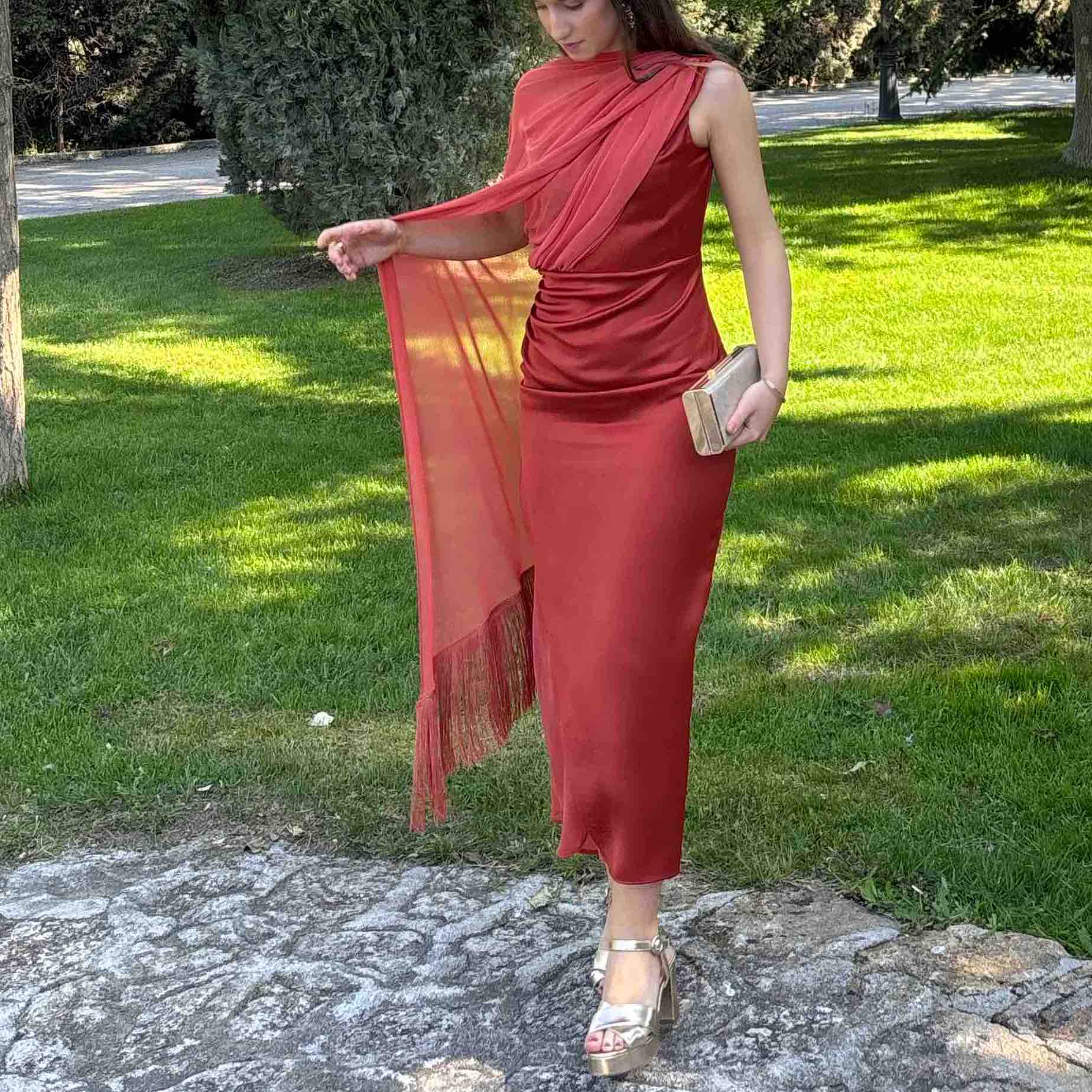 Alquiler Vestido Lady Pipa Caldera | Jointy