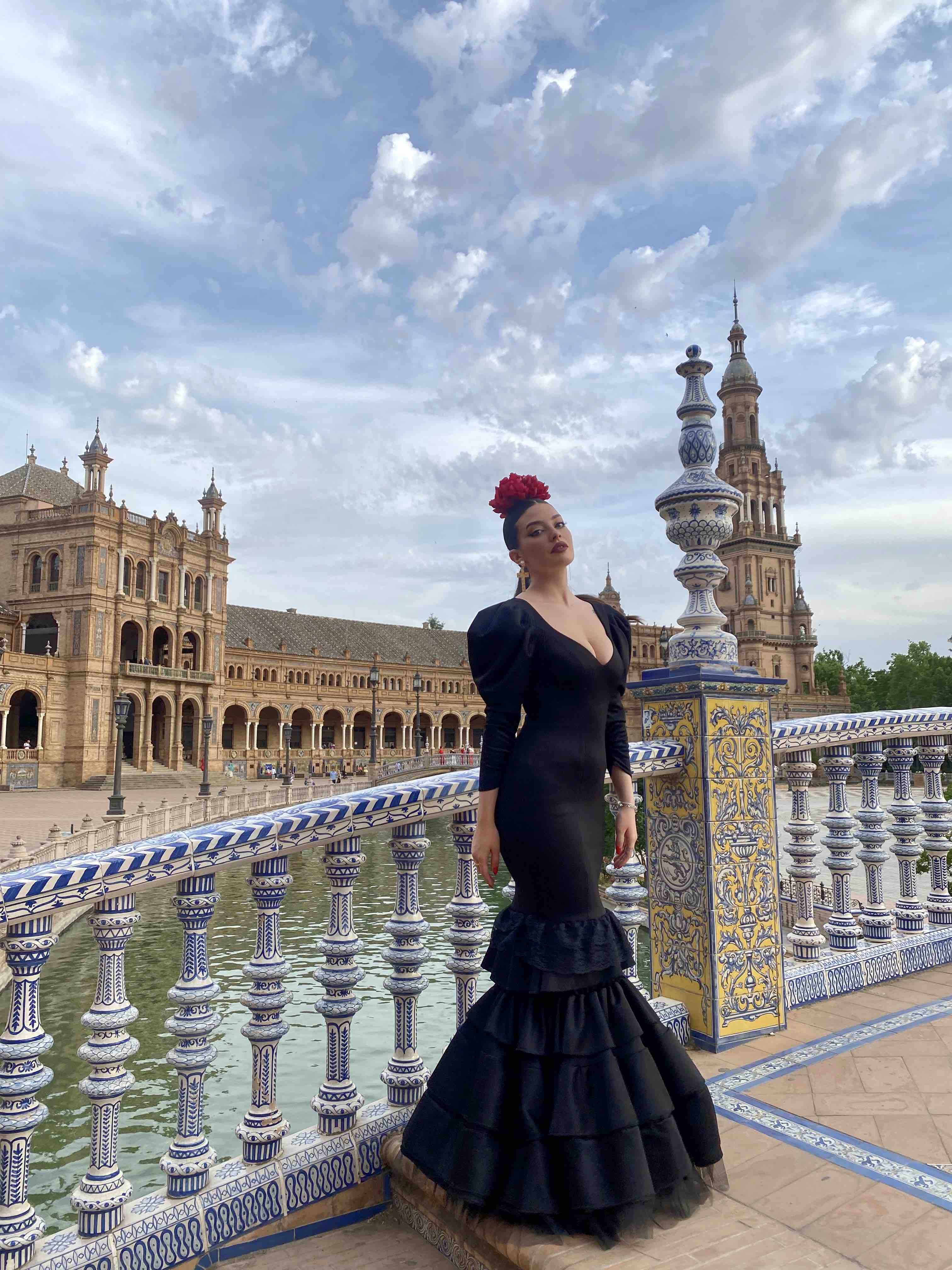 Alquiler Traje Flamenca | Jointy