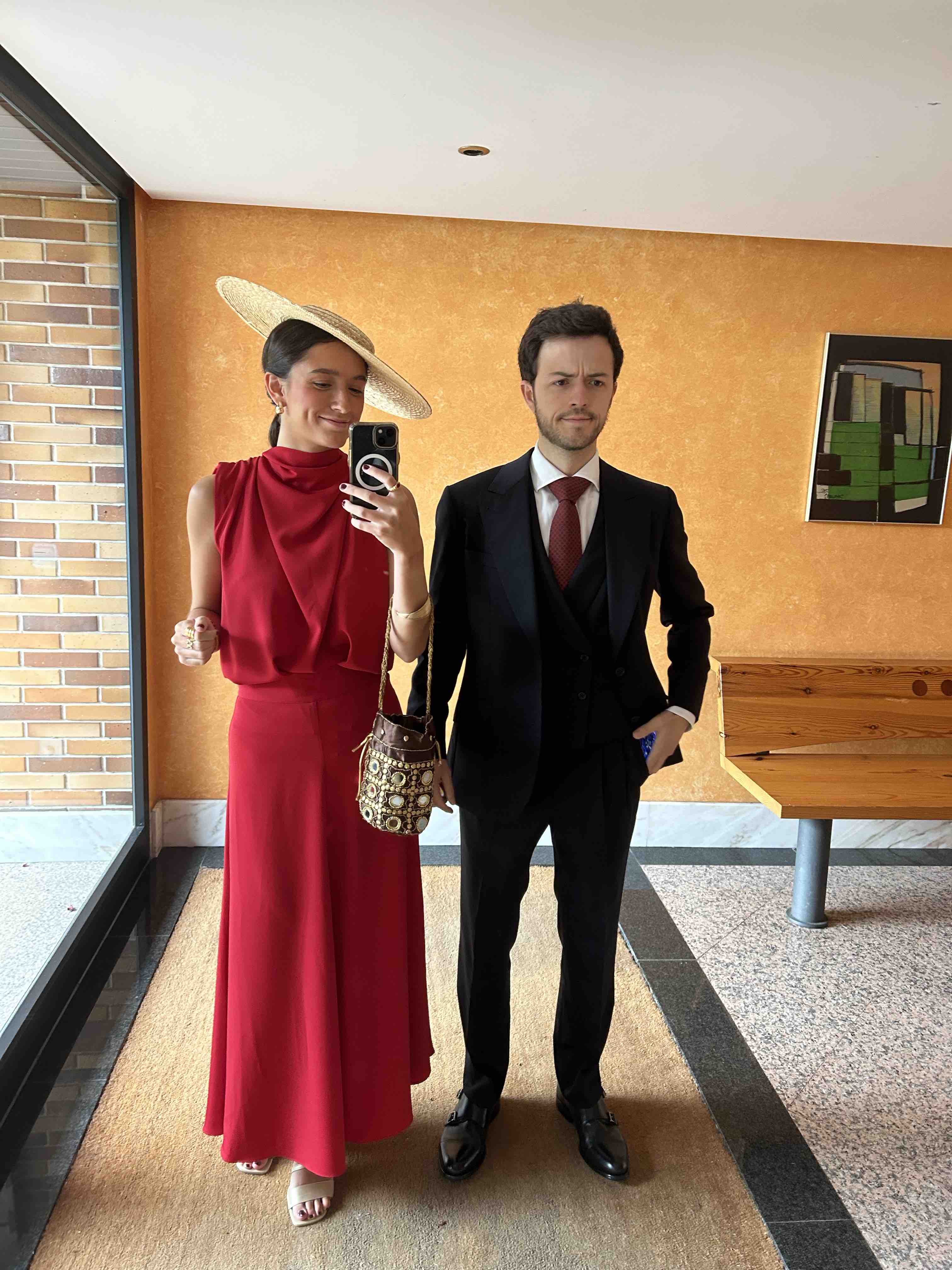 Alquiler Conjunto boda | Jointy