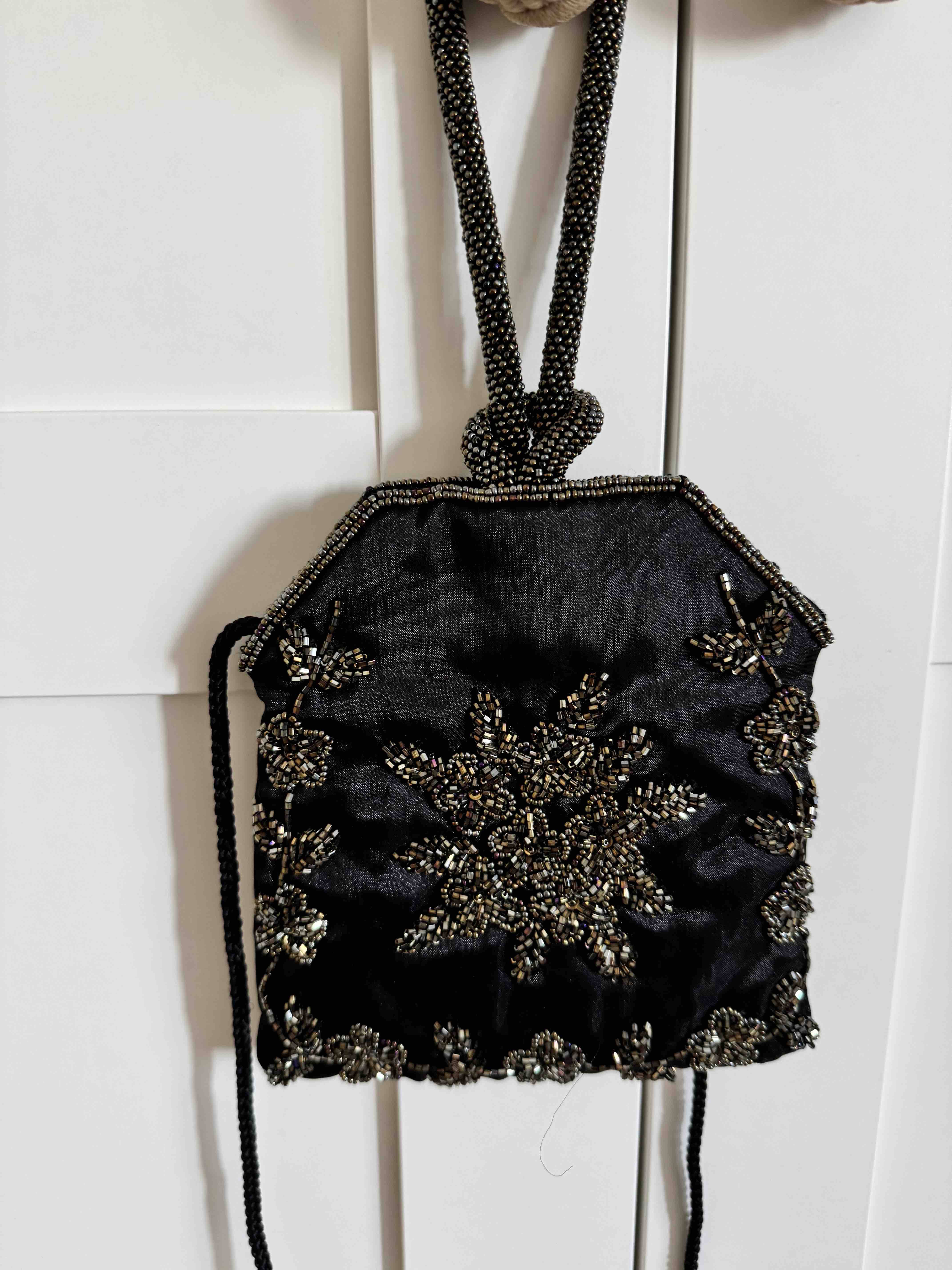 Alquiler Bolso pedrería | Jointy