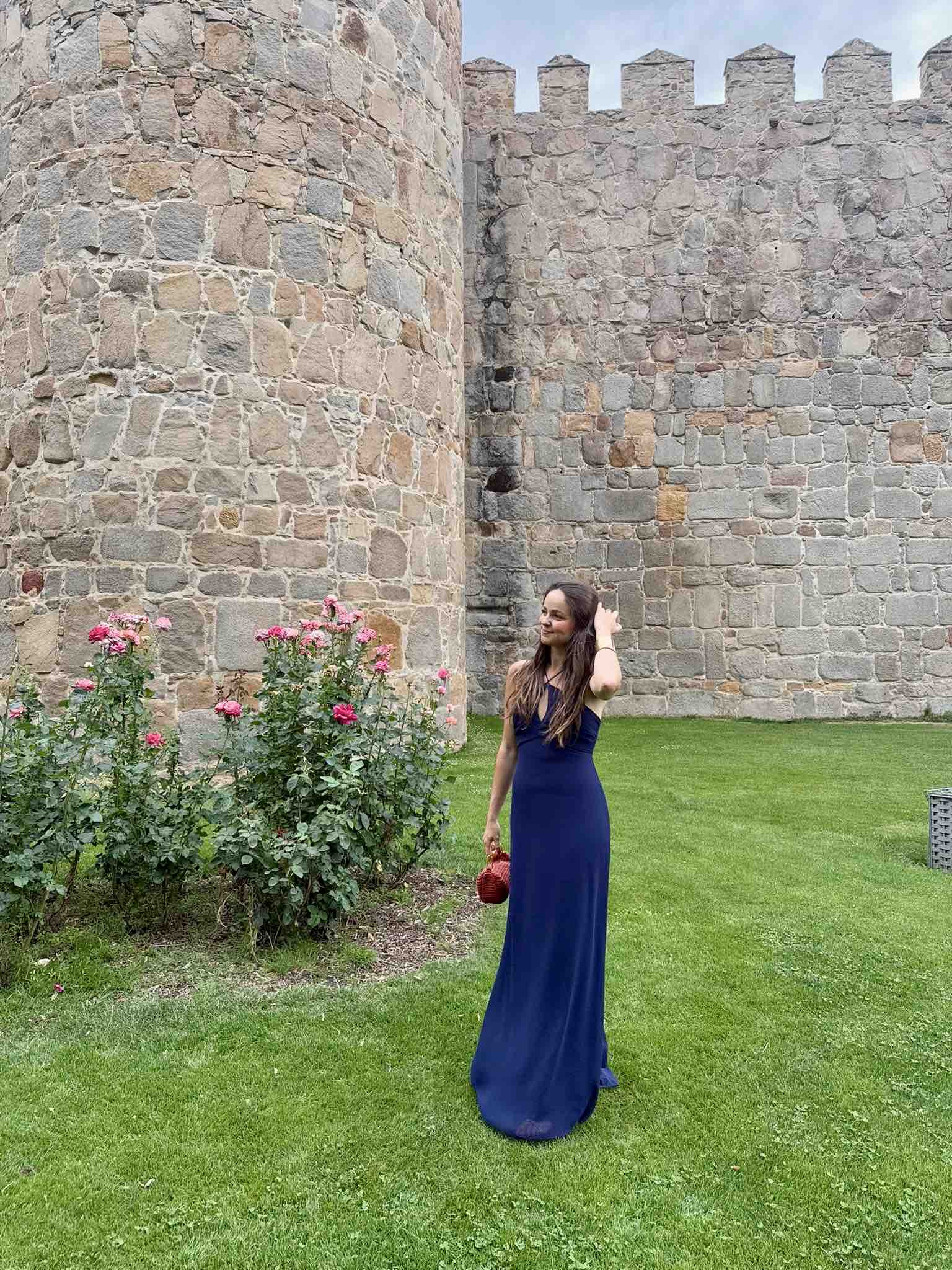 Alquiler Vestido largo azul | Jointy