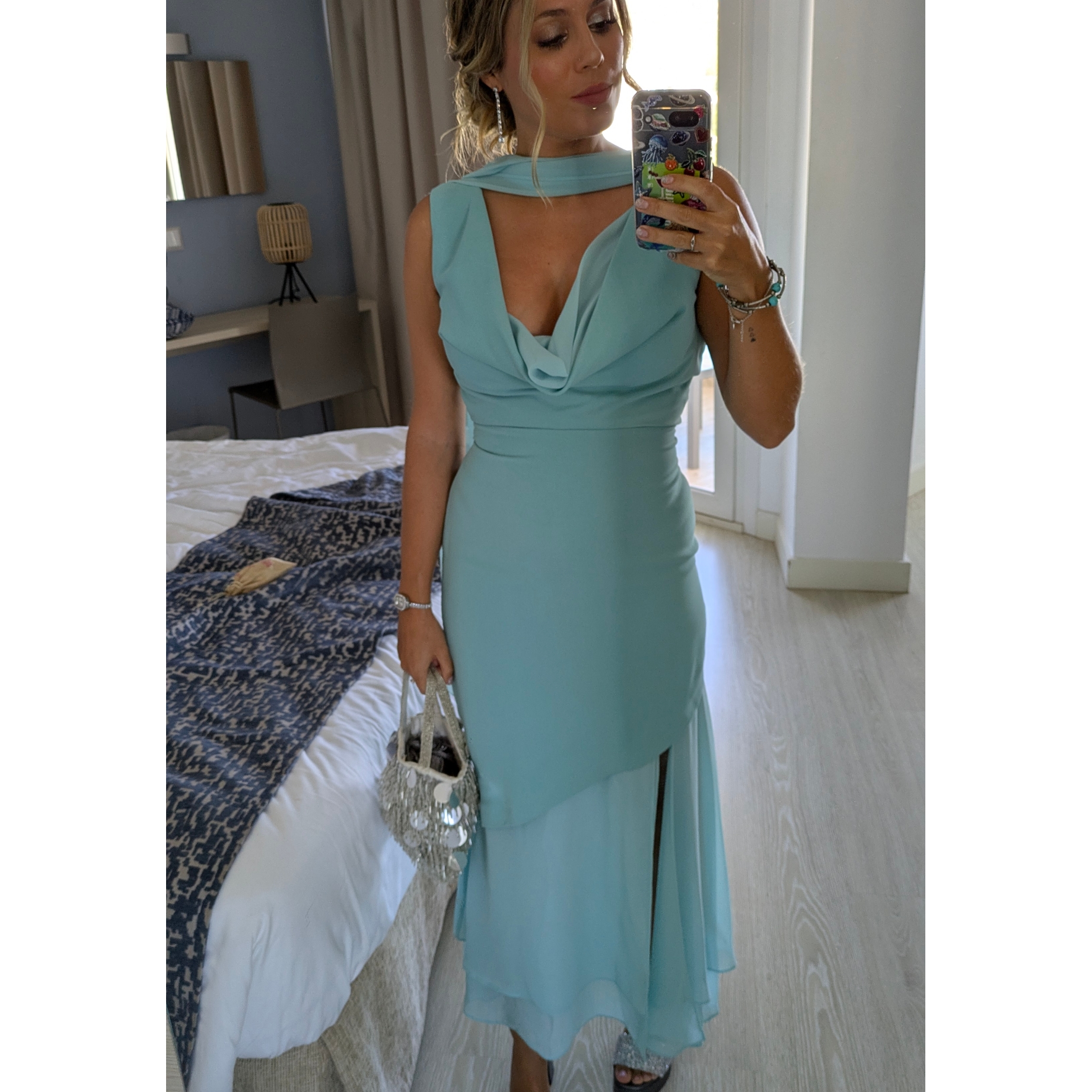 Alquiler vestido azul turquesa | Jointy