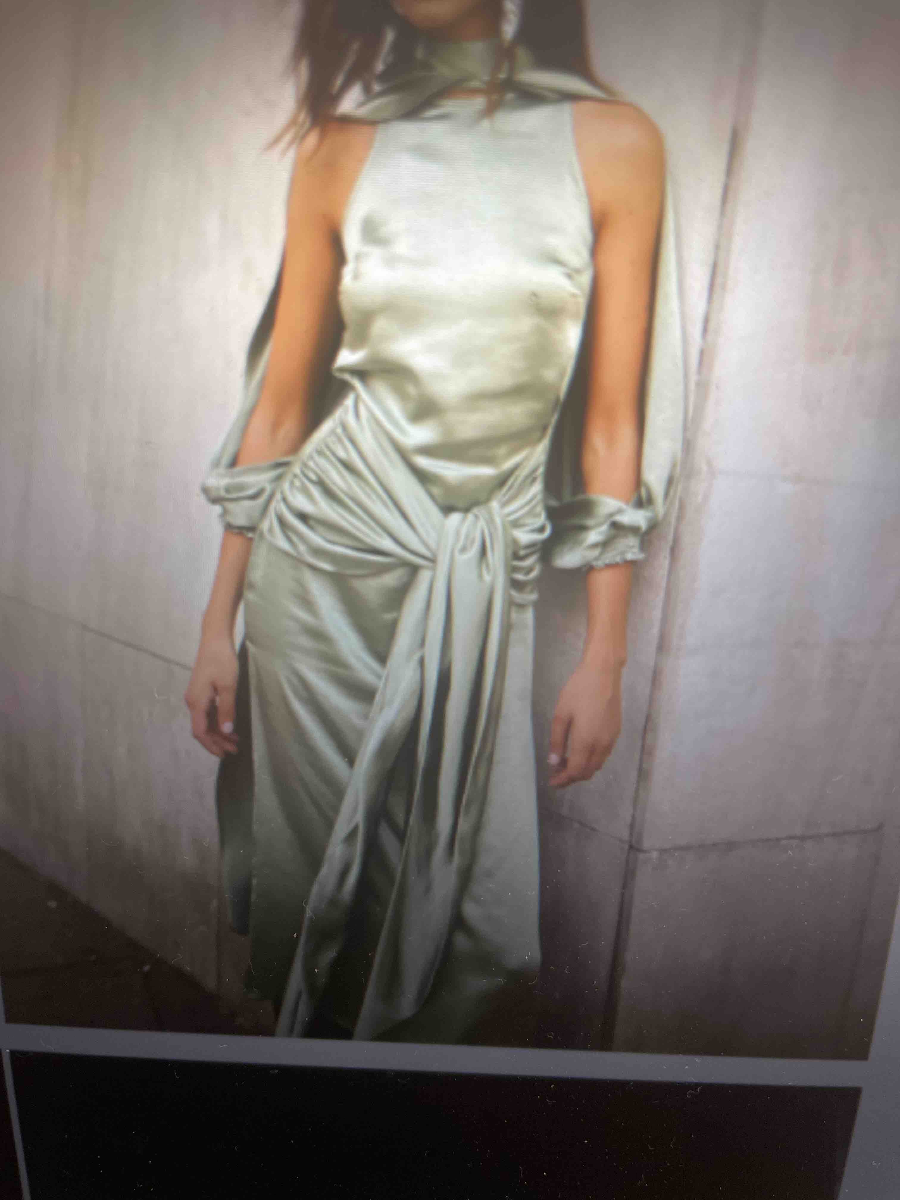 Alquiler Vestido Midi dos piezas Zigurat Mint | Jointy