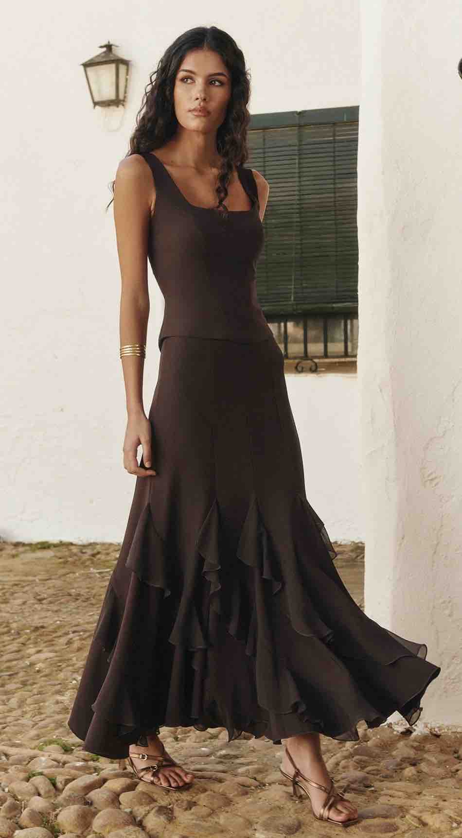 Alquiler Conjunto falda y top Miphai | Jointy