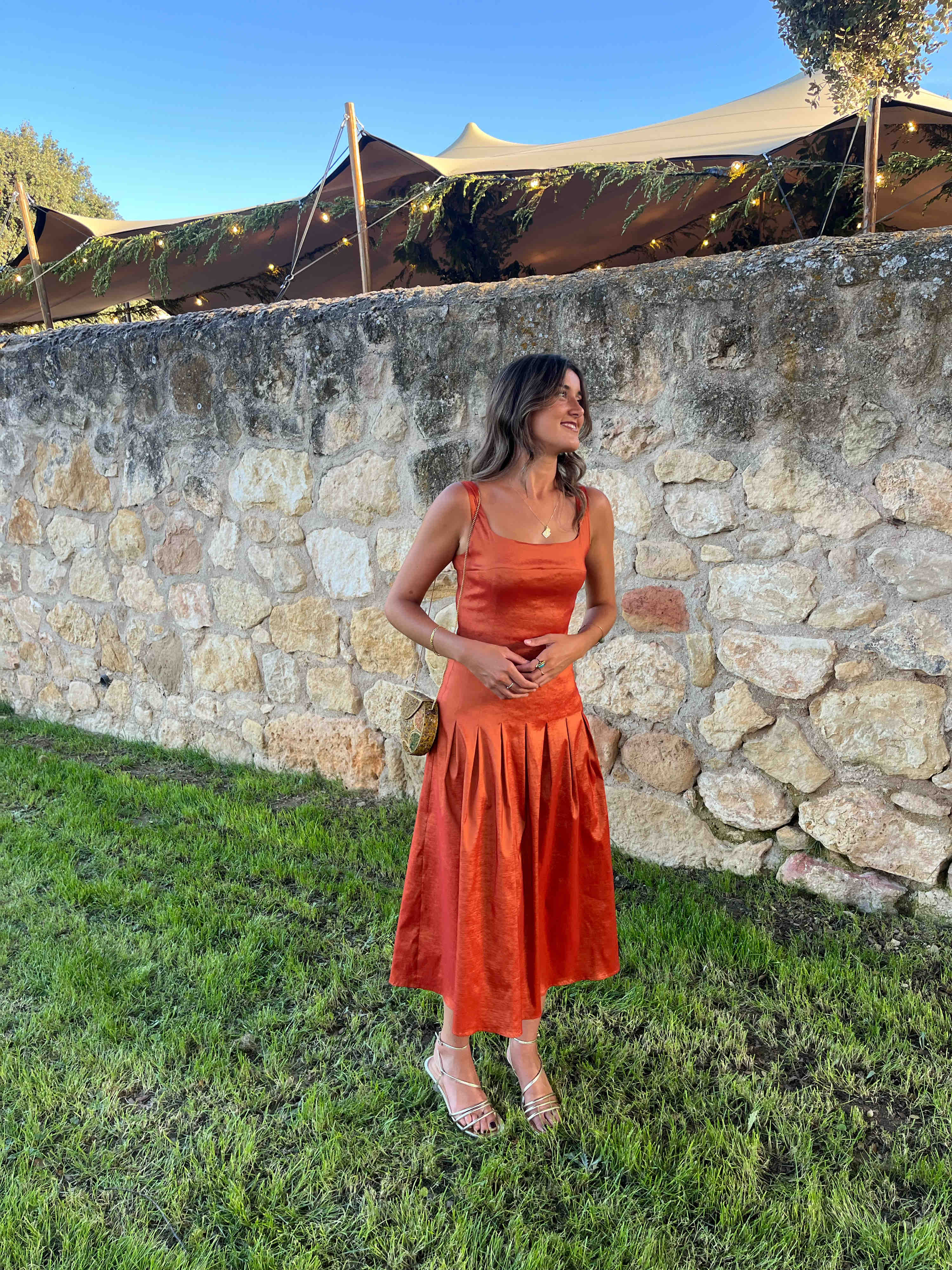 Alquiler Vestido Bimani | Jointy