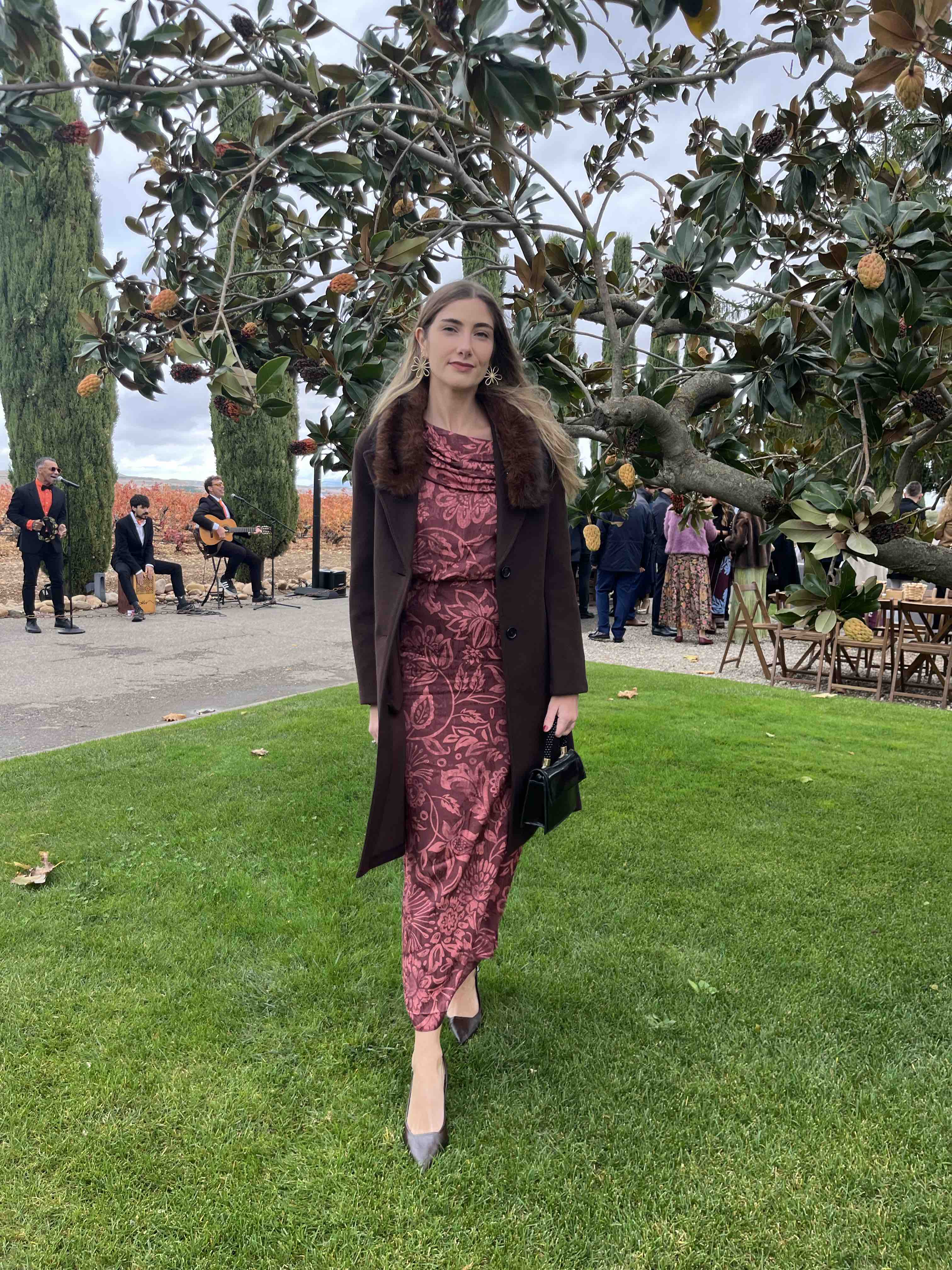 Alquiler Vestido invitada | Jointy