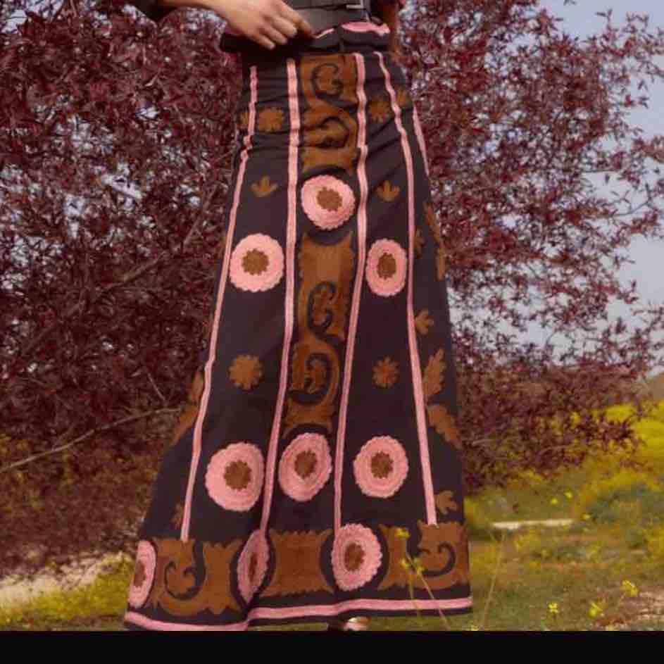 Alquiler Falda iq collection | Jointy