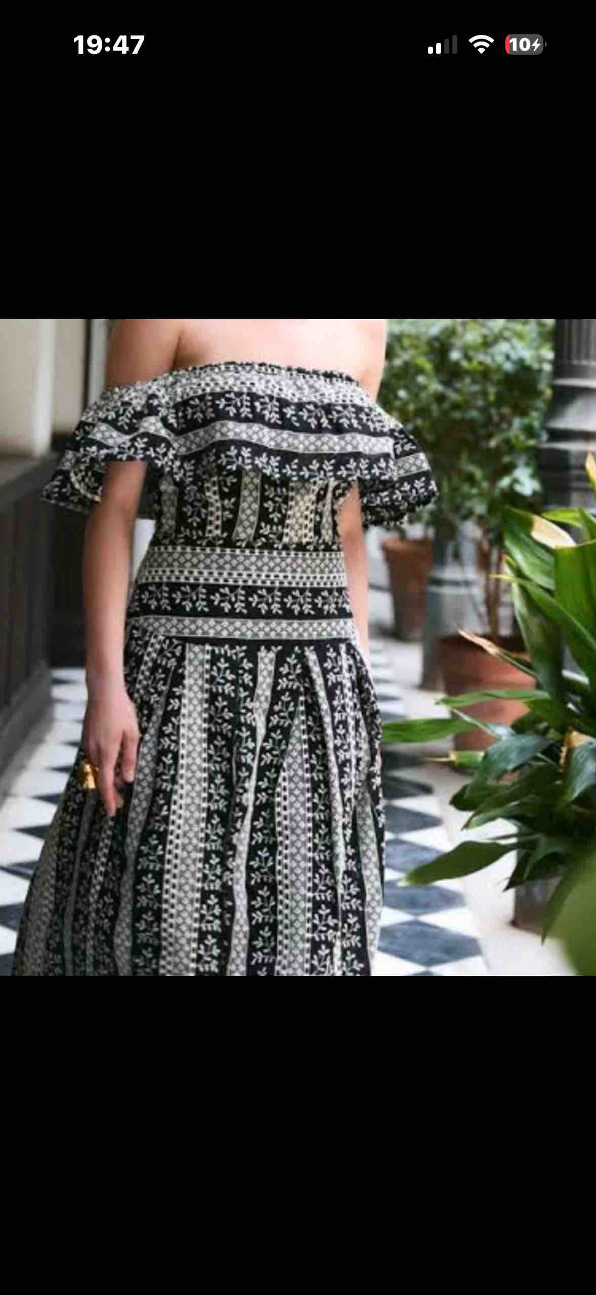 Alquiler Conjunto top y falda ideal ambos talla M | Jointy