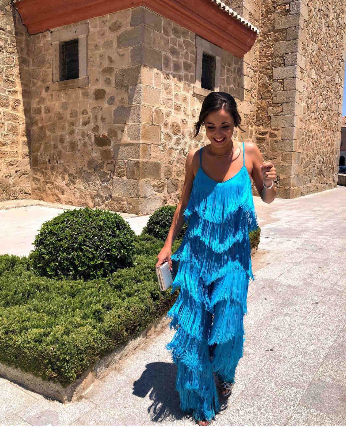 Alquiler Mono de flecos | Jointy