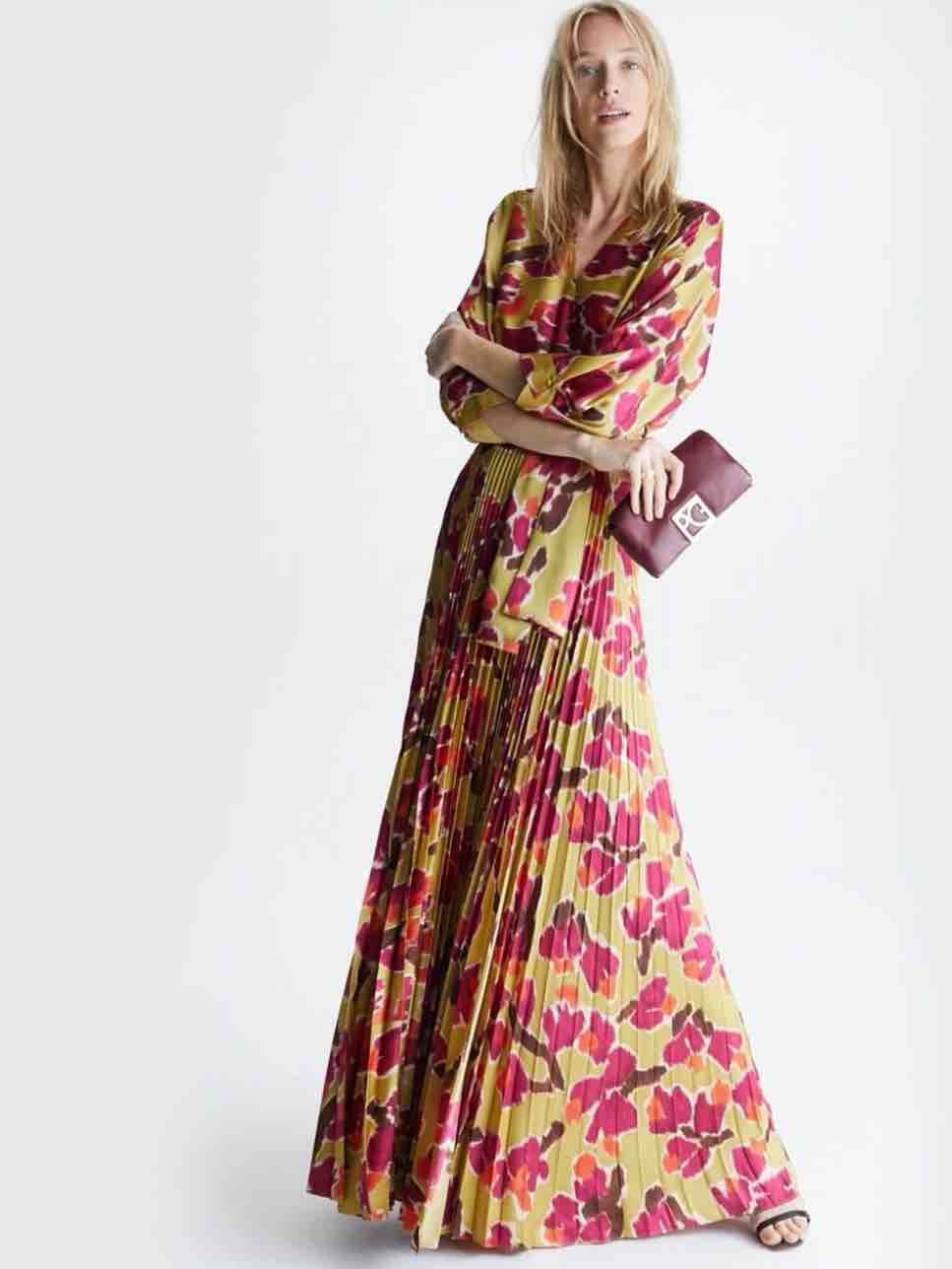 Alquiler Vestido floral Purificación García. | Jointy