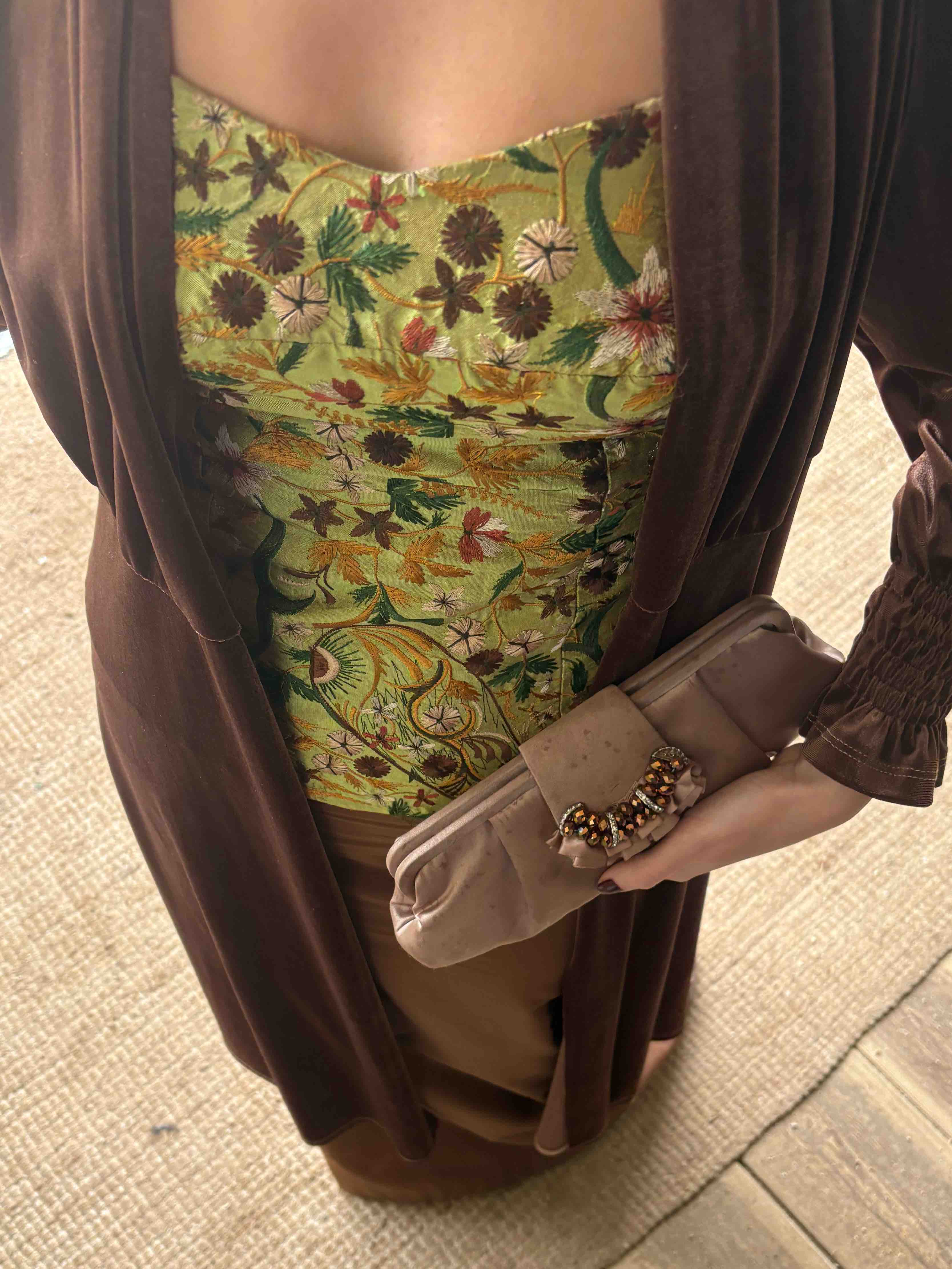 Alquiler Top y falda de invitada | Jointy