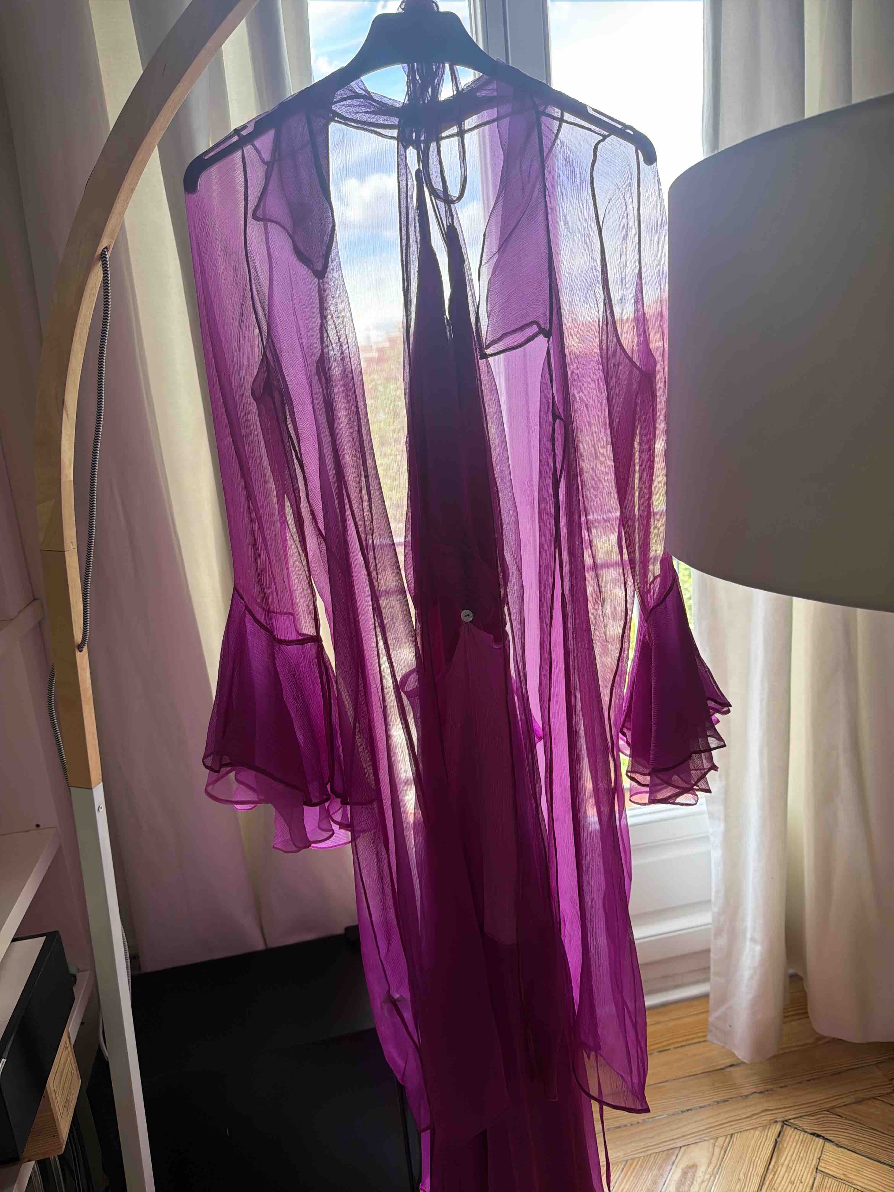 Alquiler Capa color magenta | Jointy