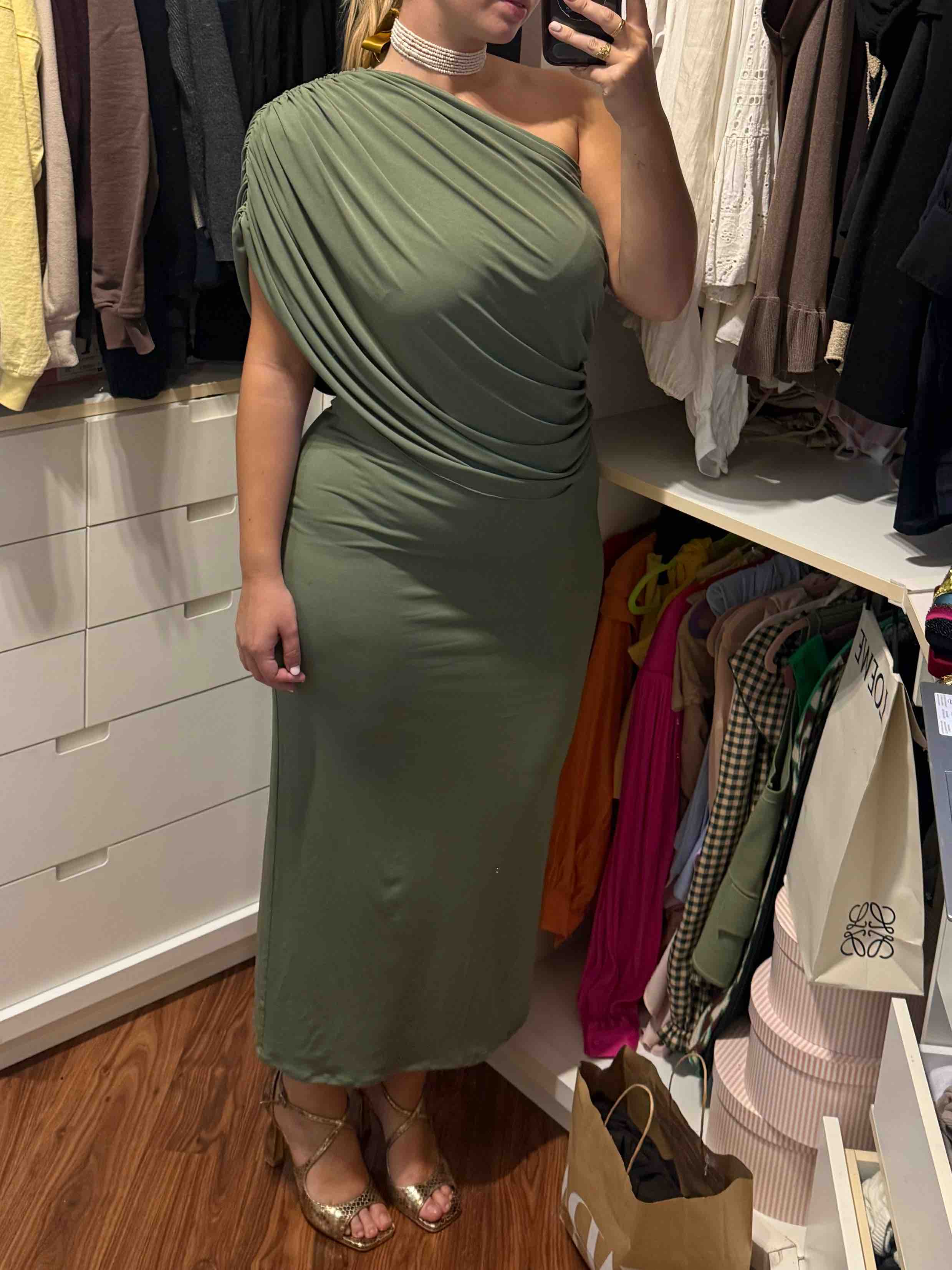 Alquiler Vestido Verde Victoria | Jointy