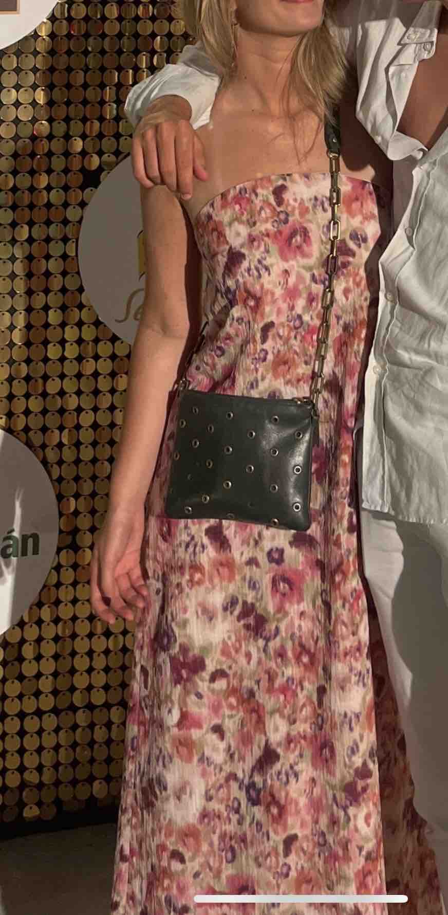 Alquiler Vestido nicoli rosa flores | Jointy