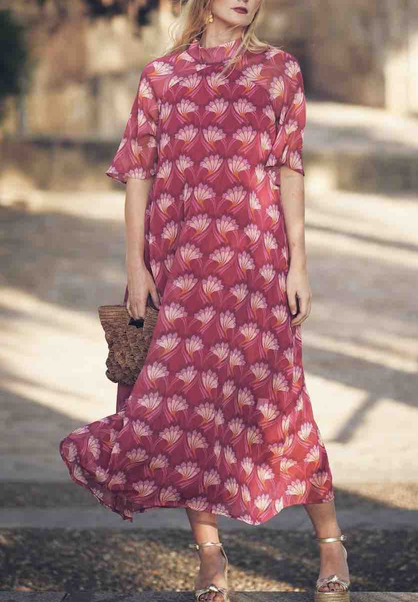 Alquiler Vestido rosa estampado nook store | Jointy