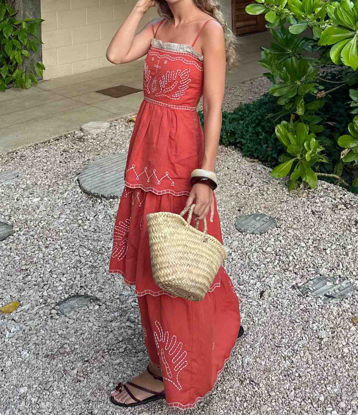 Alquiler Vestido invitada Maksu | Jointy