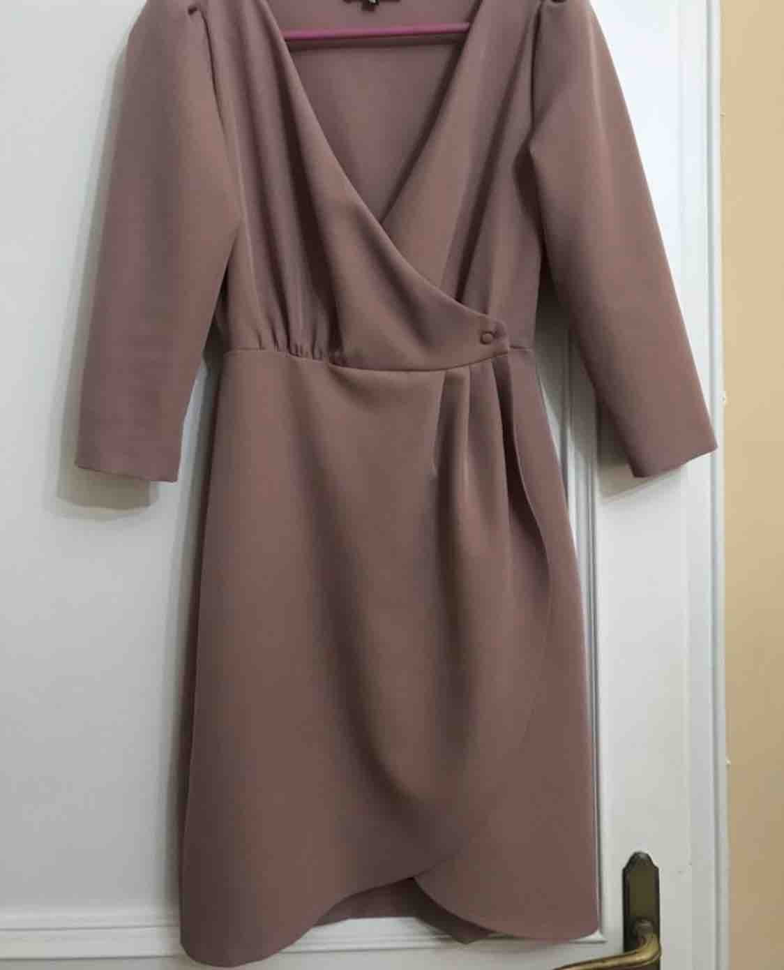 Alquiler Vestido de boda White & One | Jointy