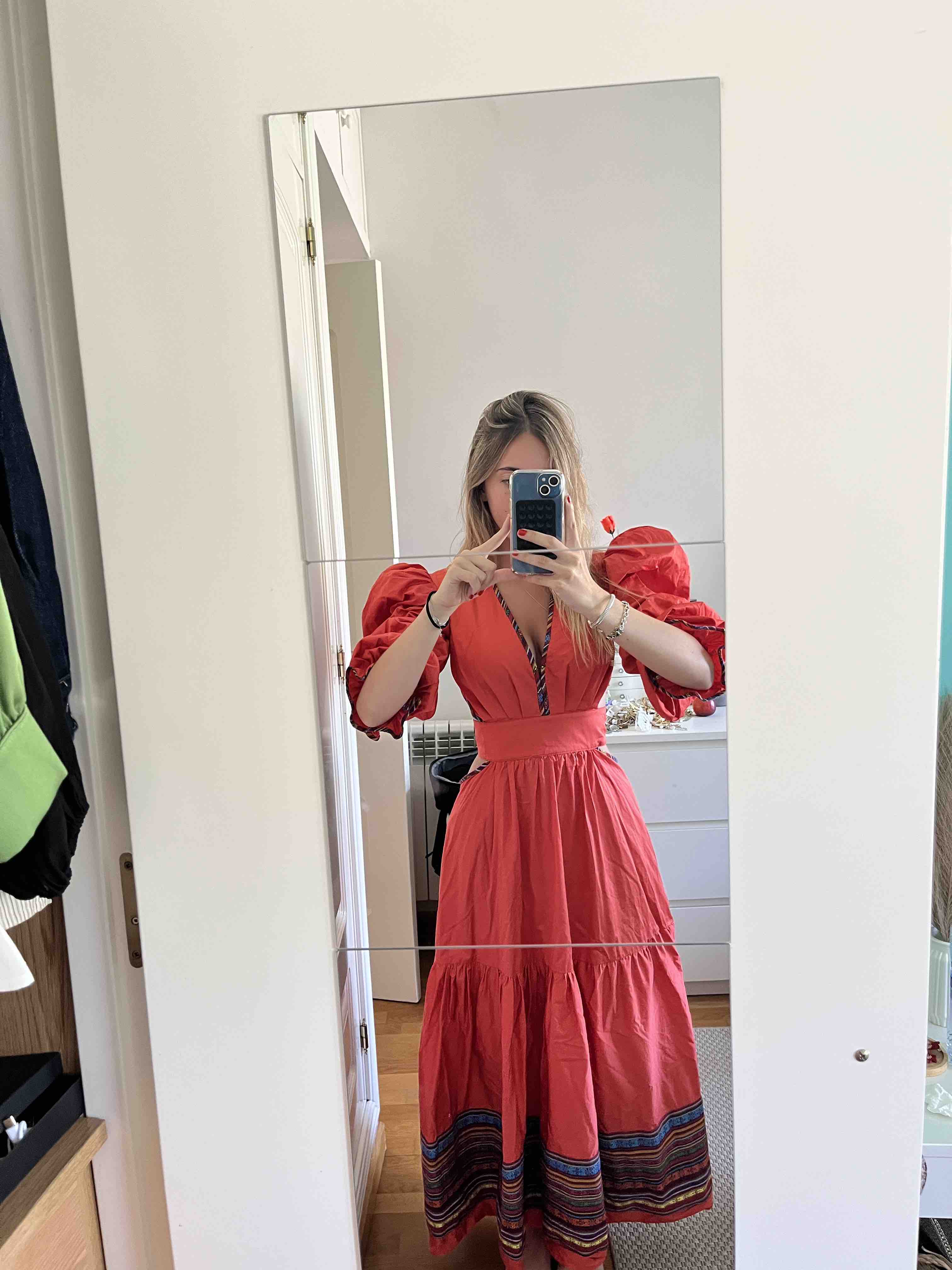 Alquiler Vestido IQ collection | Jointy