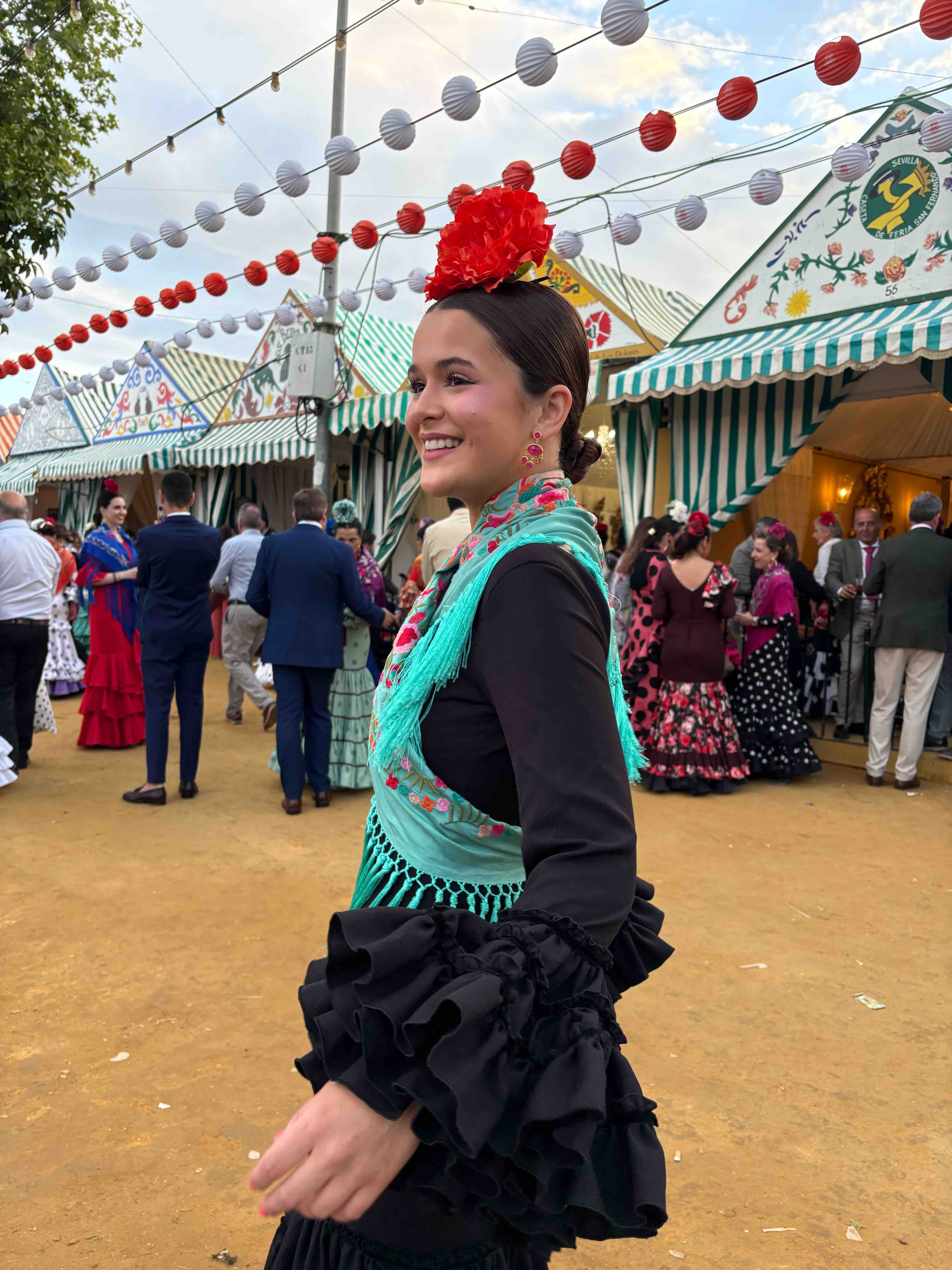 Alquiler traje de flamenca canastero | Jointy