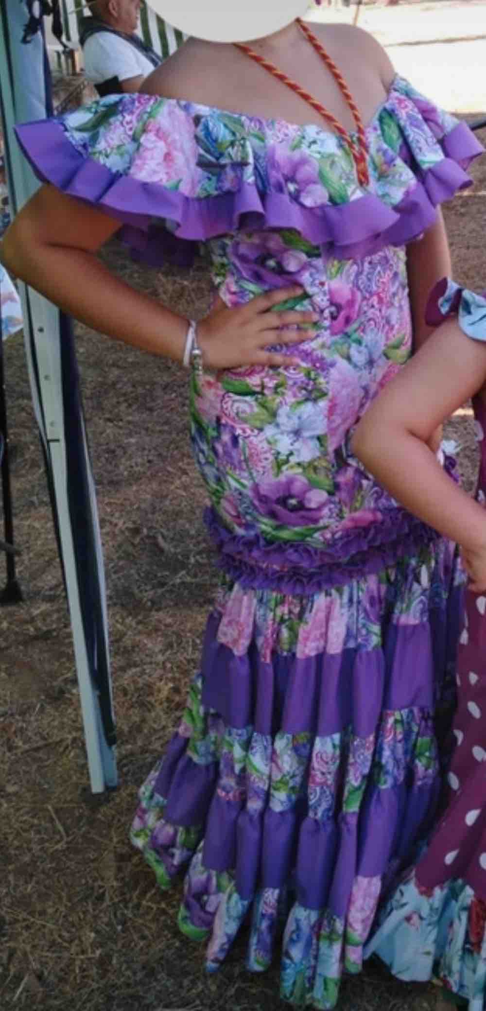 Alquiler Traje de flamenca | Jointy