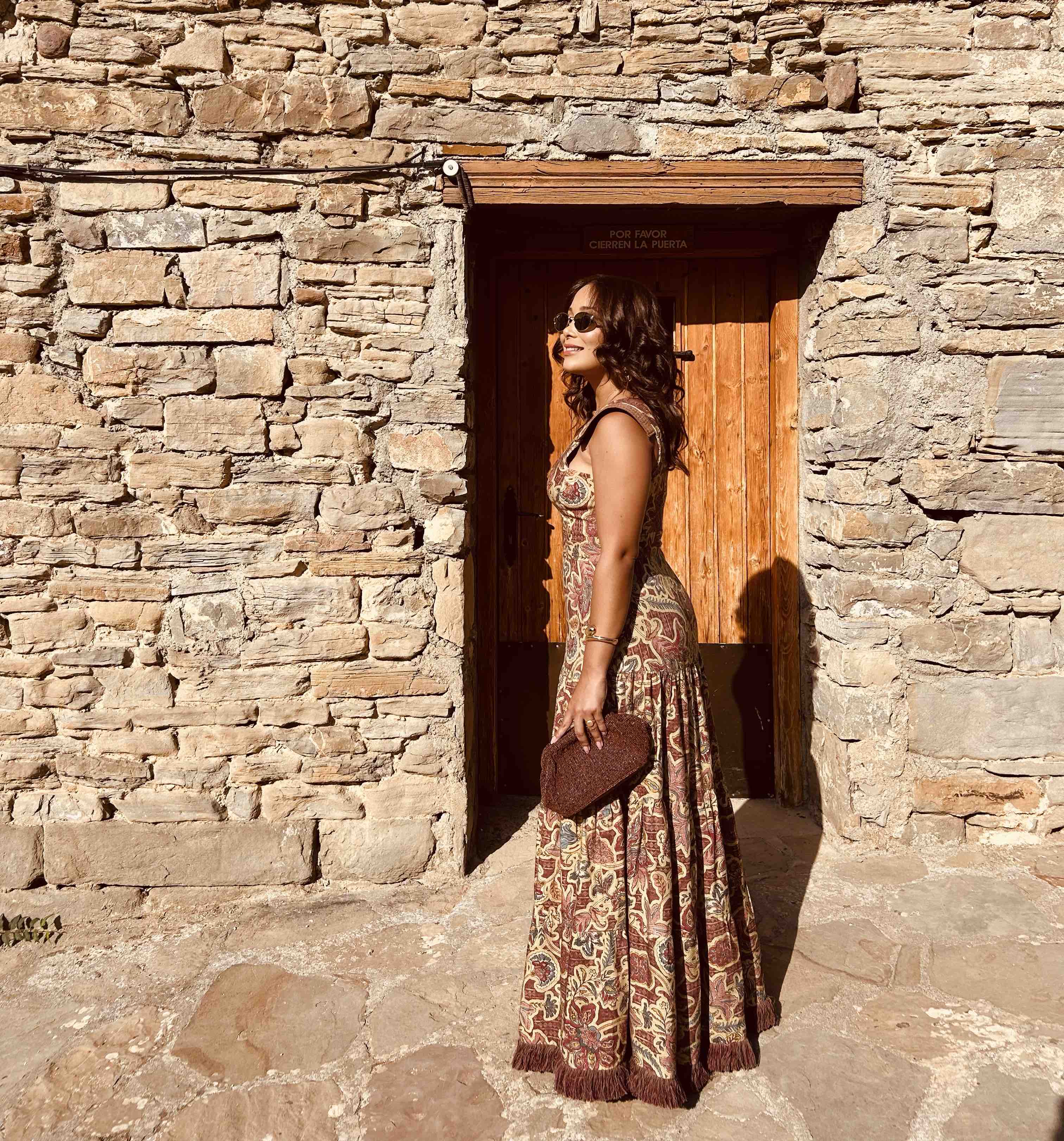 Alquiler Vestido Vogana Creta | Jointy