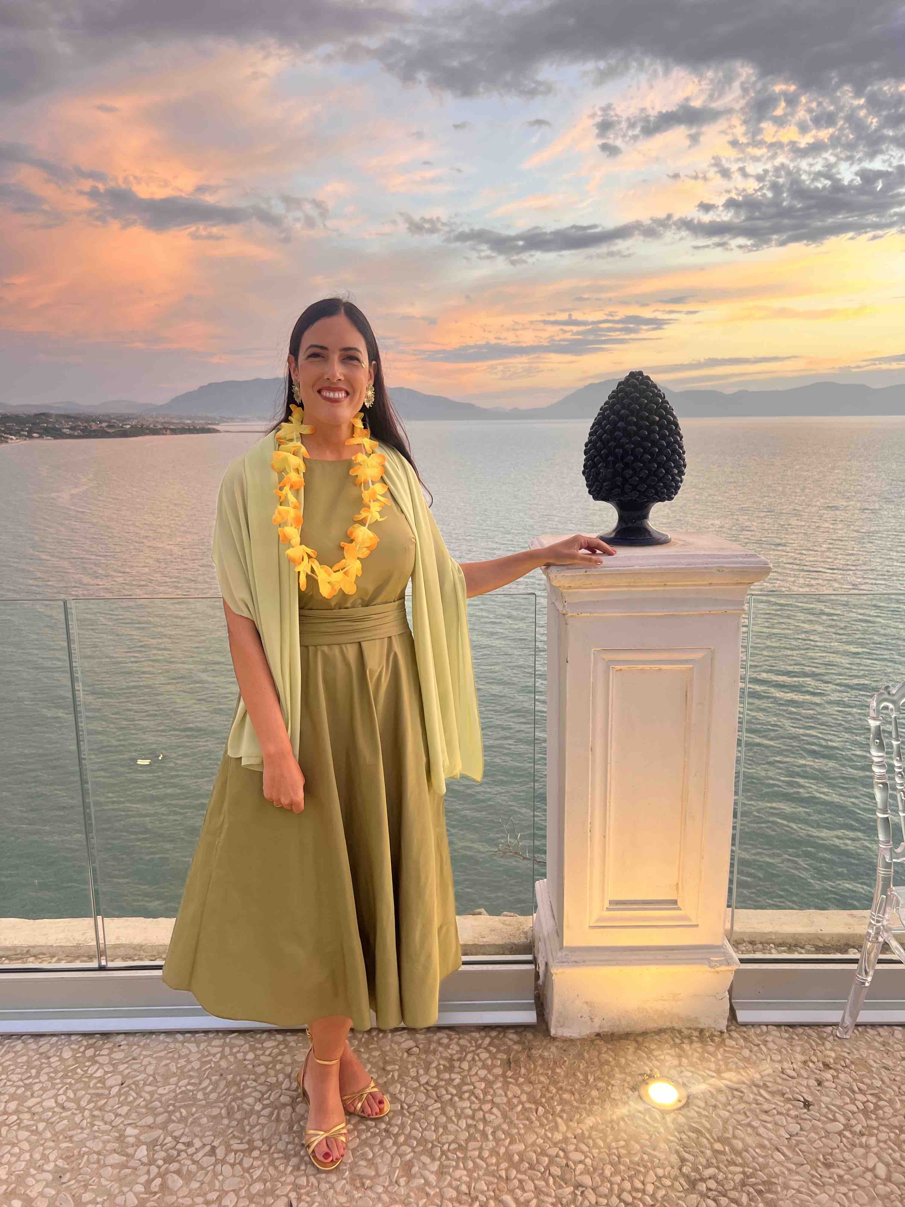 Alquiler Vestido verde Roberto verino | Jointy