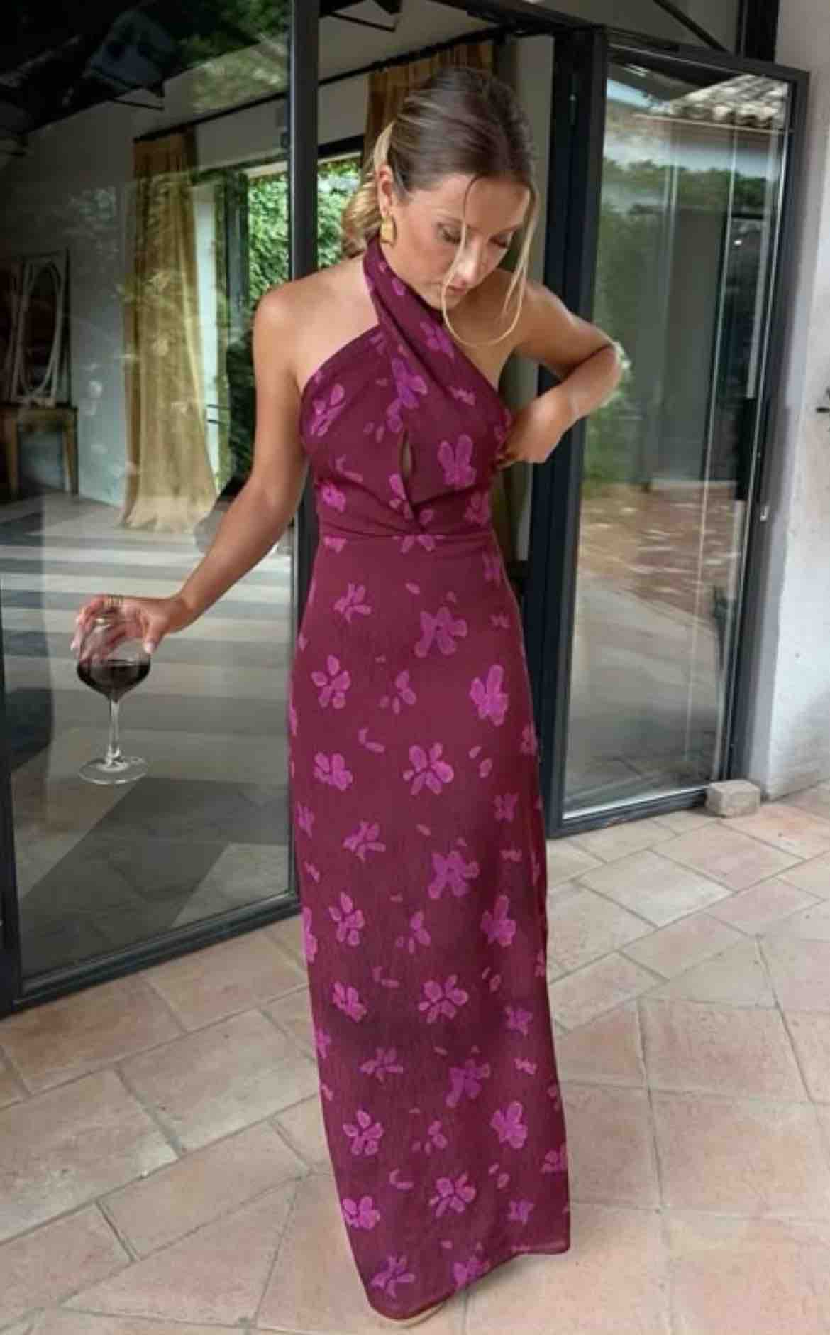 Alquiler Vestido y capa de boda | Jointy