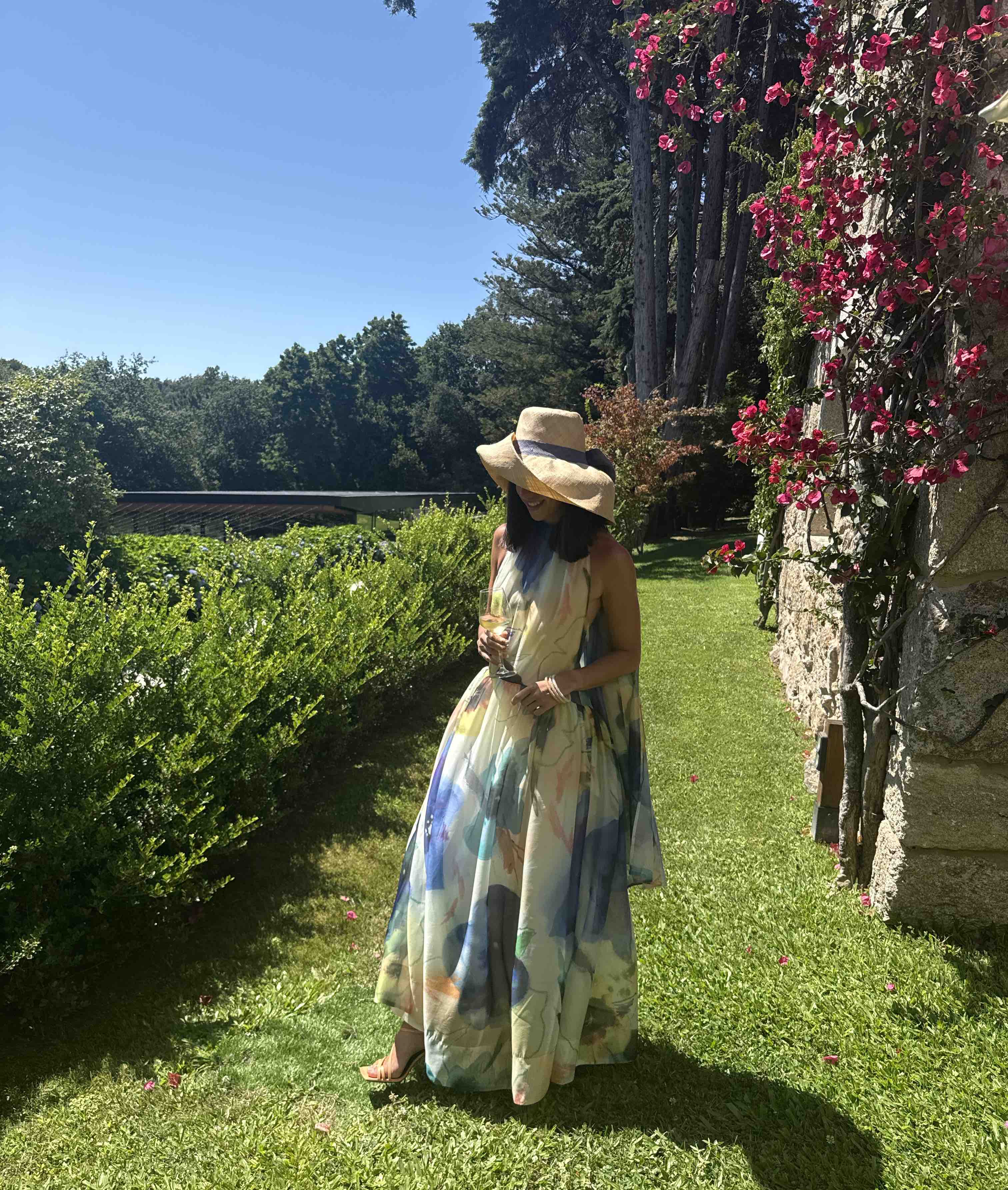 Alquiler Vestido flores boda | Jointy