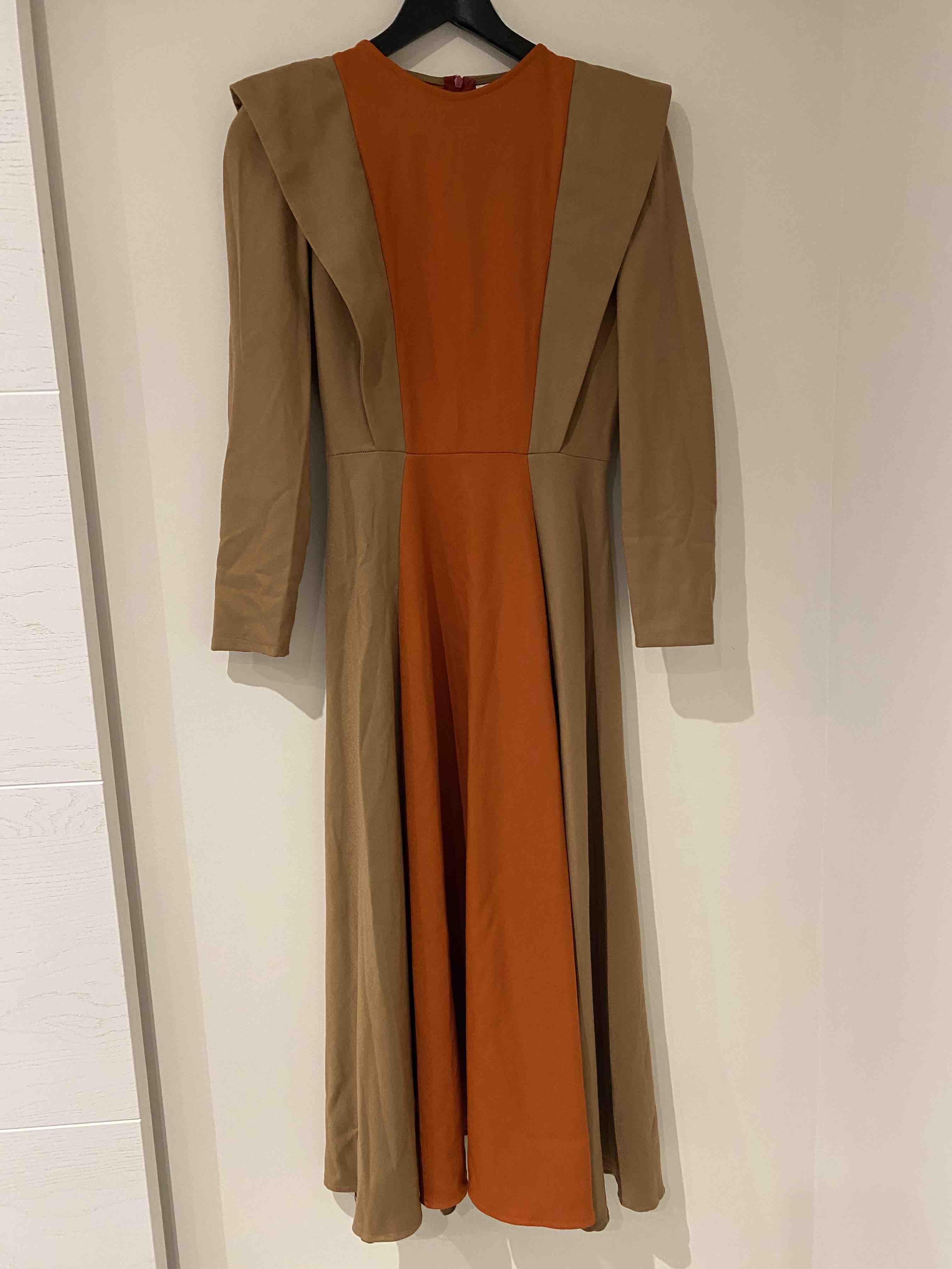 Alquiler Vestido bicolor The IQ collection | Jointy