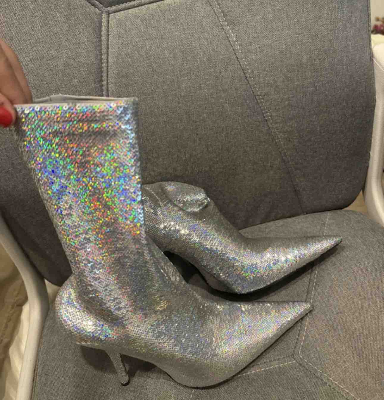 Alquiler Botas Balenciga | Jointy