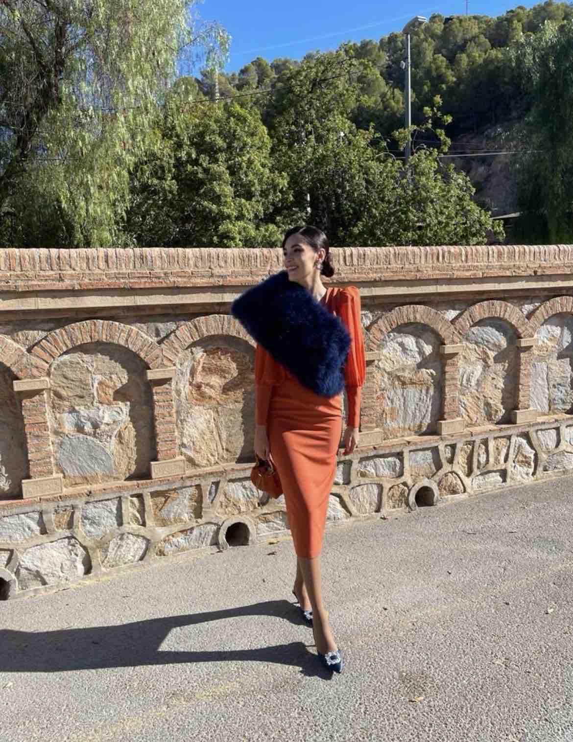 Alquiler Vestido de boda color naranja | Jointy