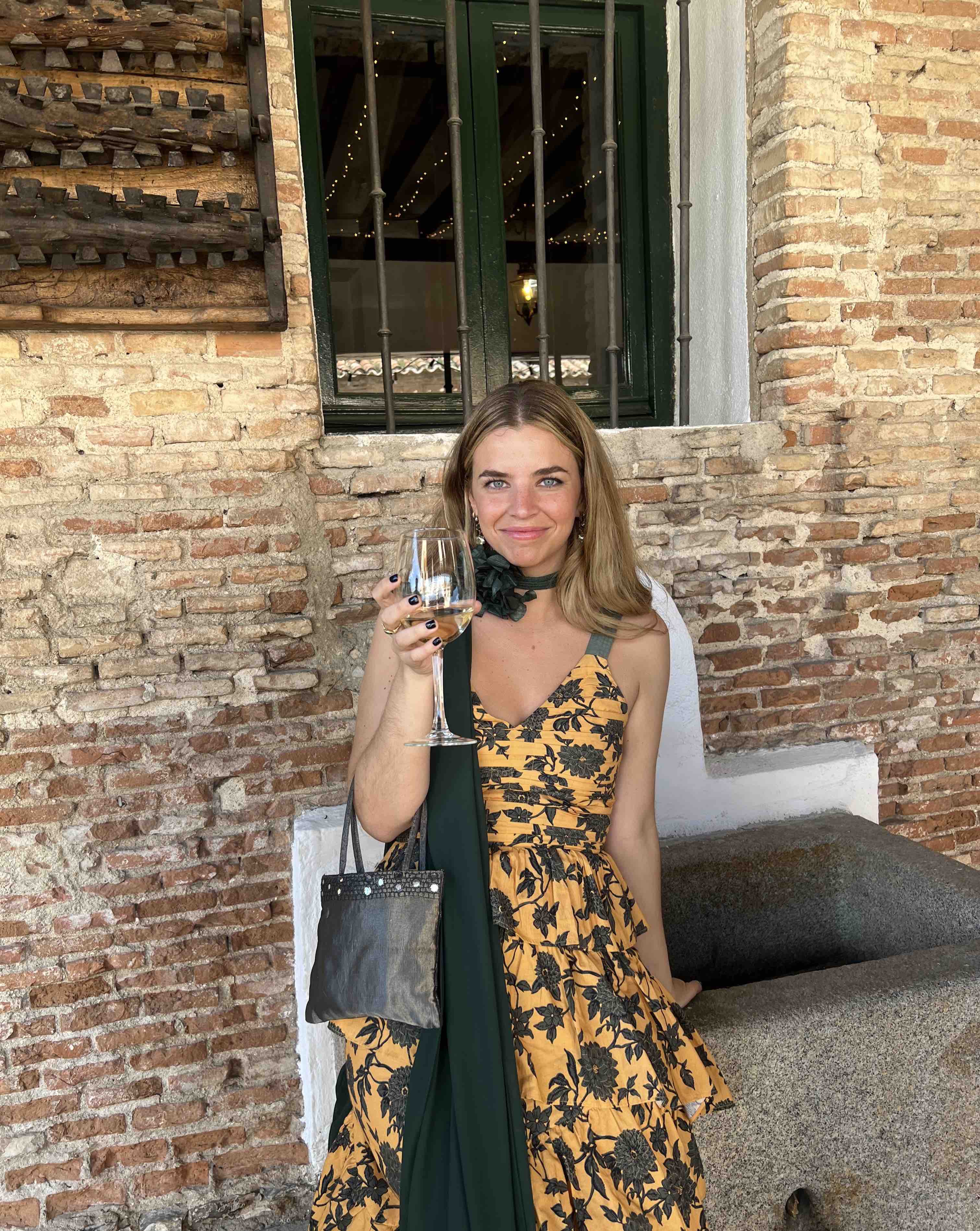 Alquiler Vestido invitada Maksu | Jointy