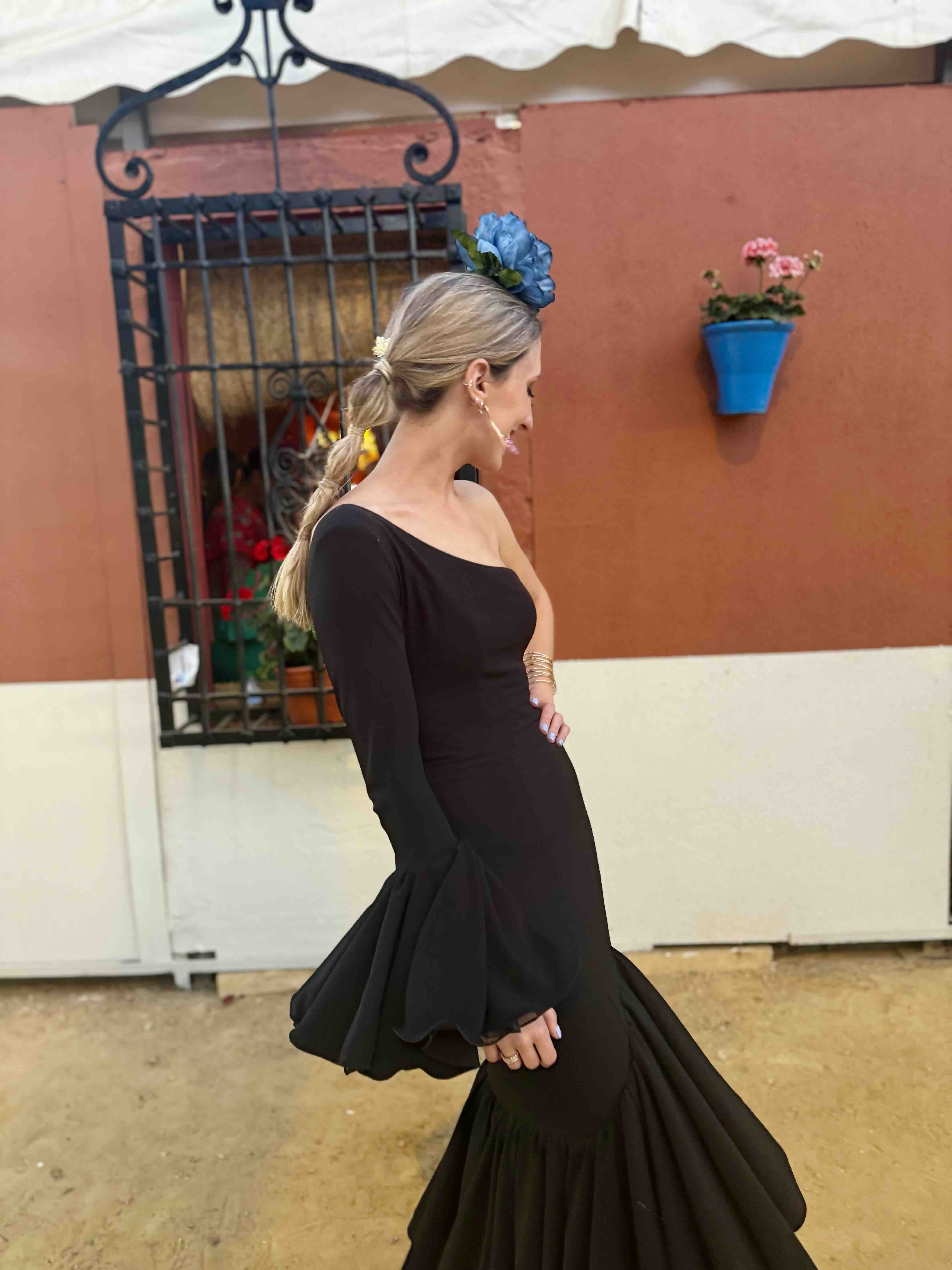 Alquiler Traje de gitana asimétrico | Jointy