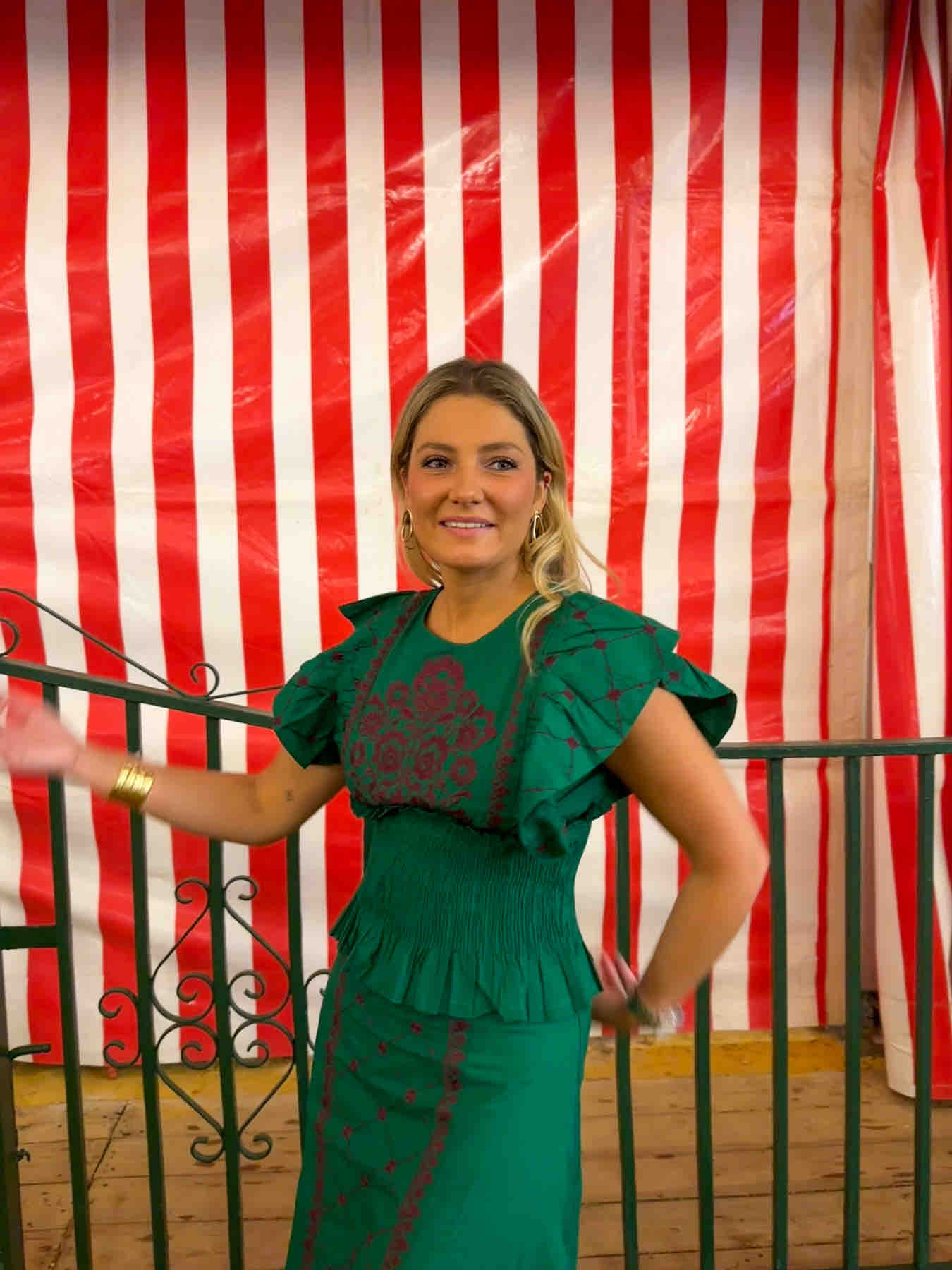 Alquiler Conjunto invitada Coosy | Jointy