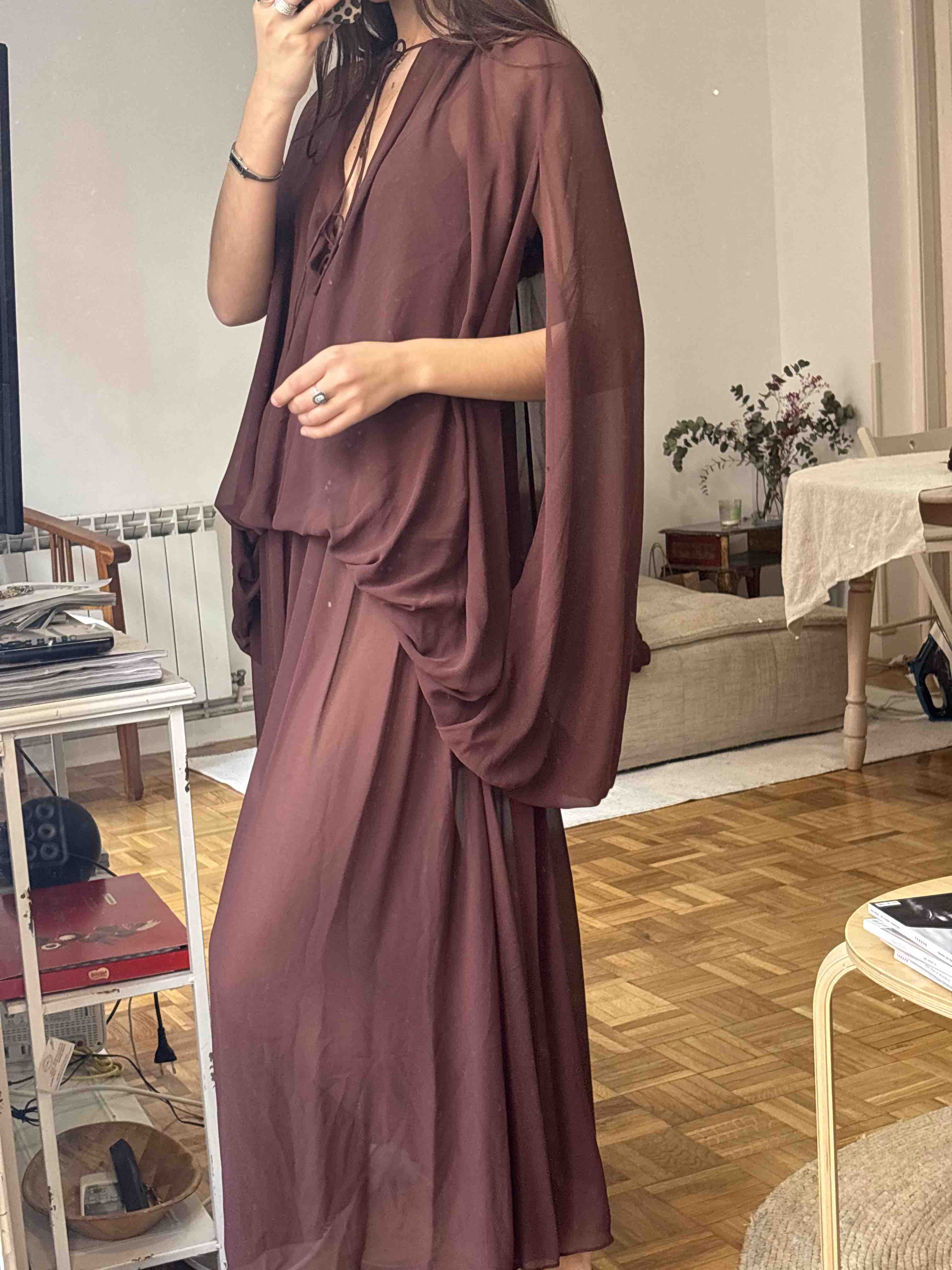 Alquiler vestido invitada burdeos marron talla S abullonado caftán | Jointy