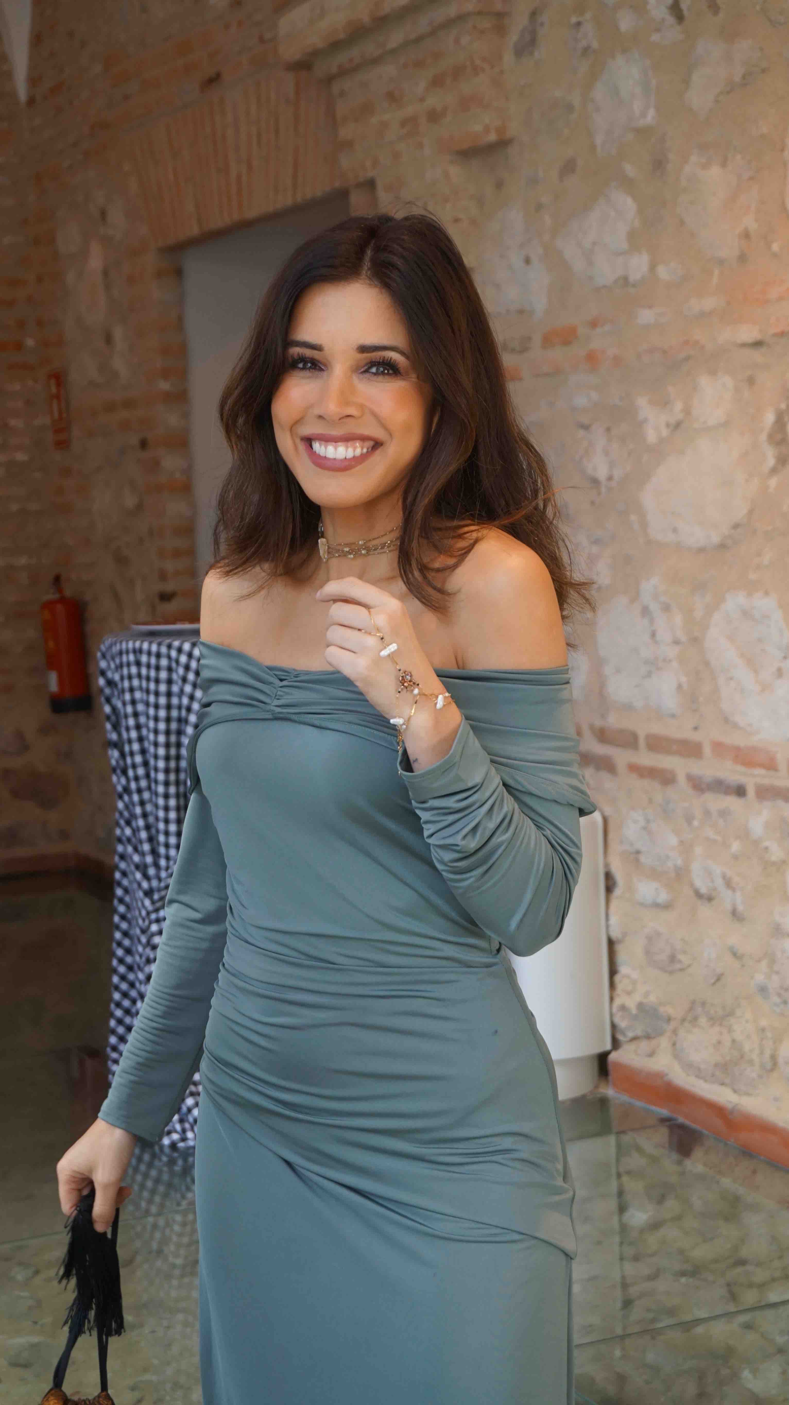 Alquiler Vestido invitada boda | Jointy