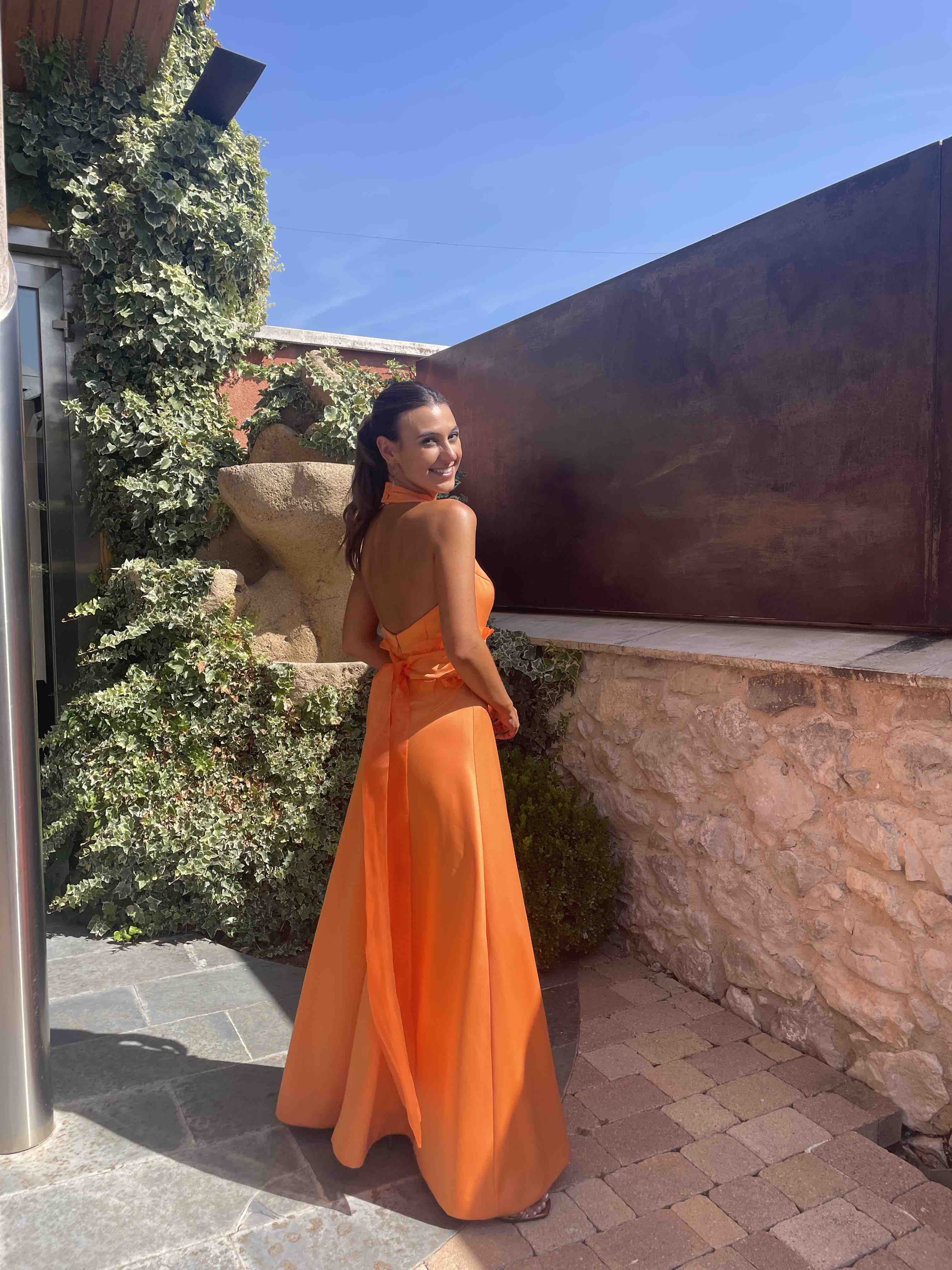 Alquiler Vestido hecho a medida | Jointy