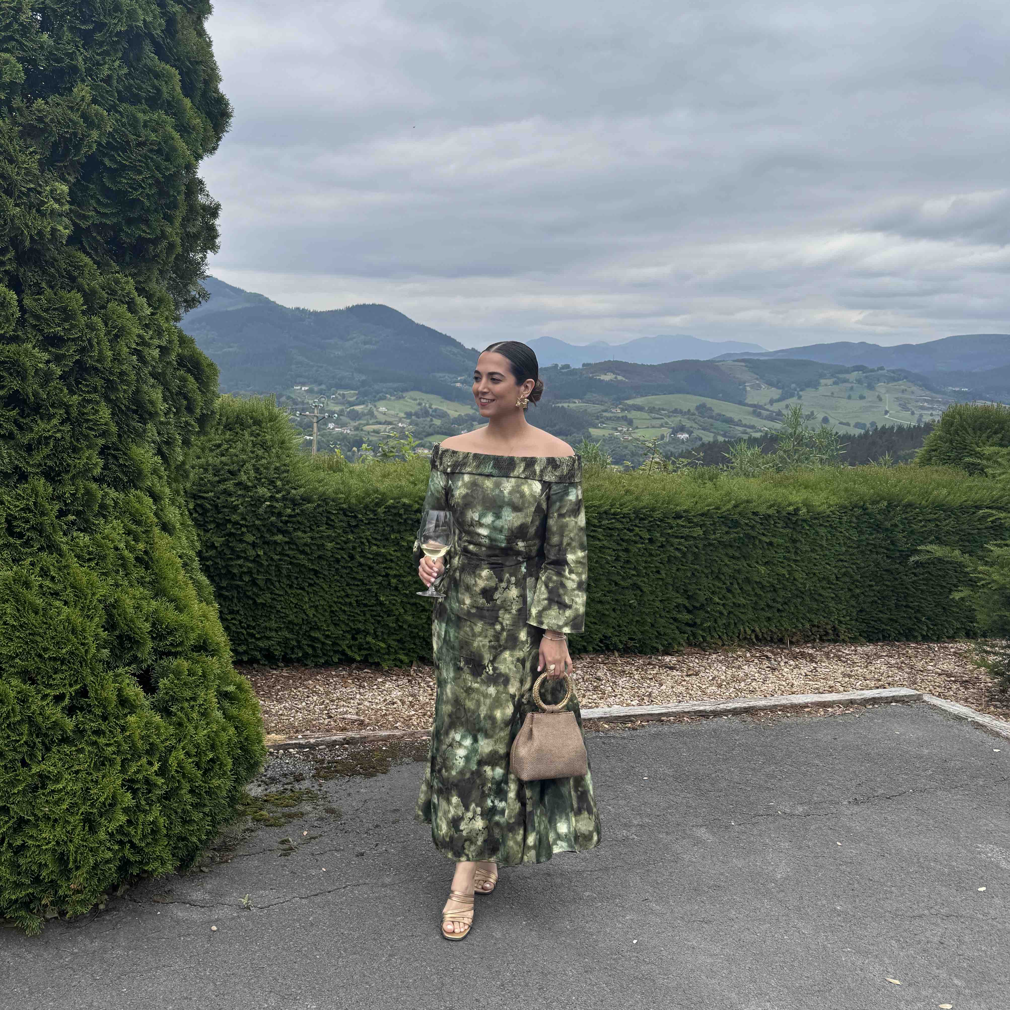 Alquiler Vestido Nicole Nice Hand | Jointy