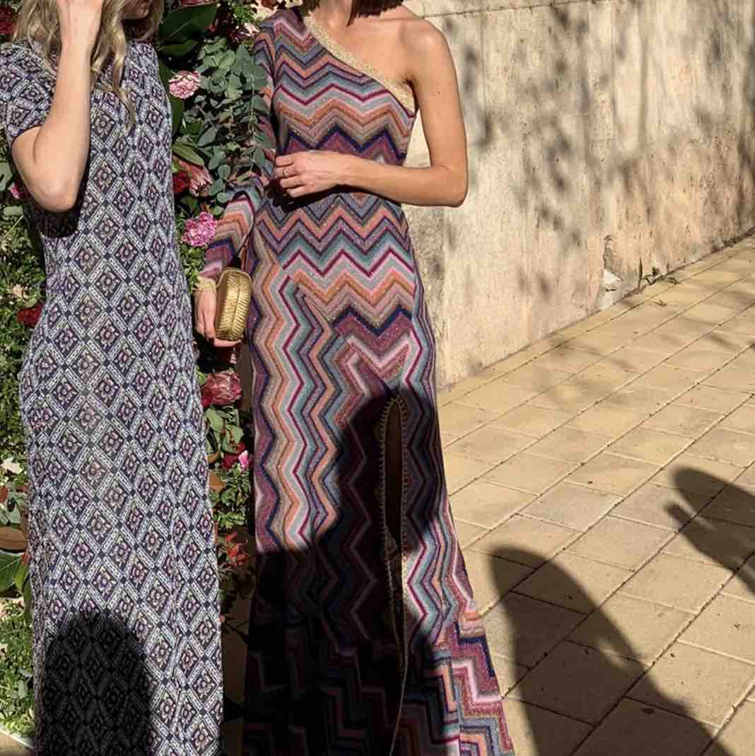 Alquiler Vestido asimétrico ZigZag | Jointy