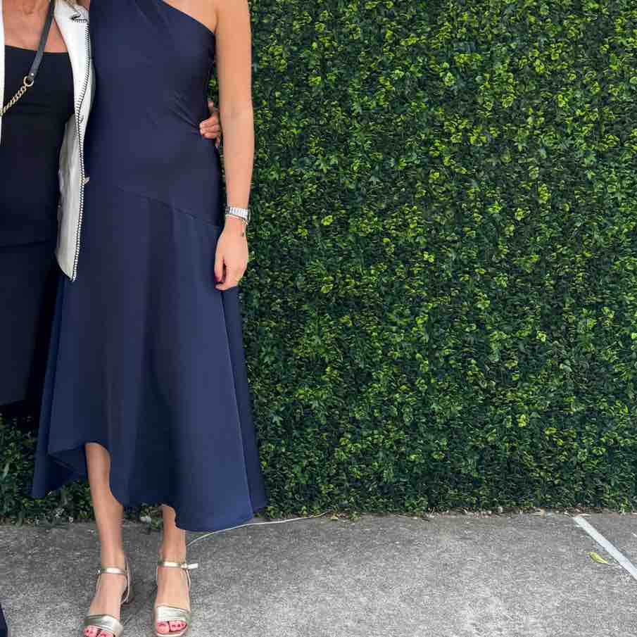 Alquiler Vestido The-Are | Jointy