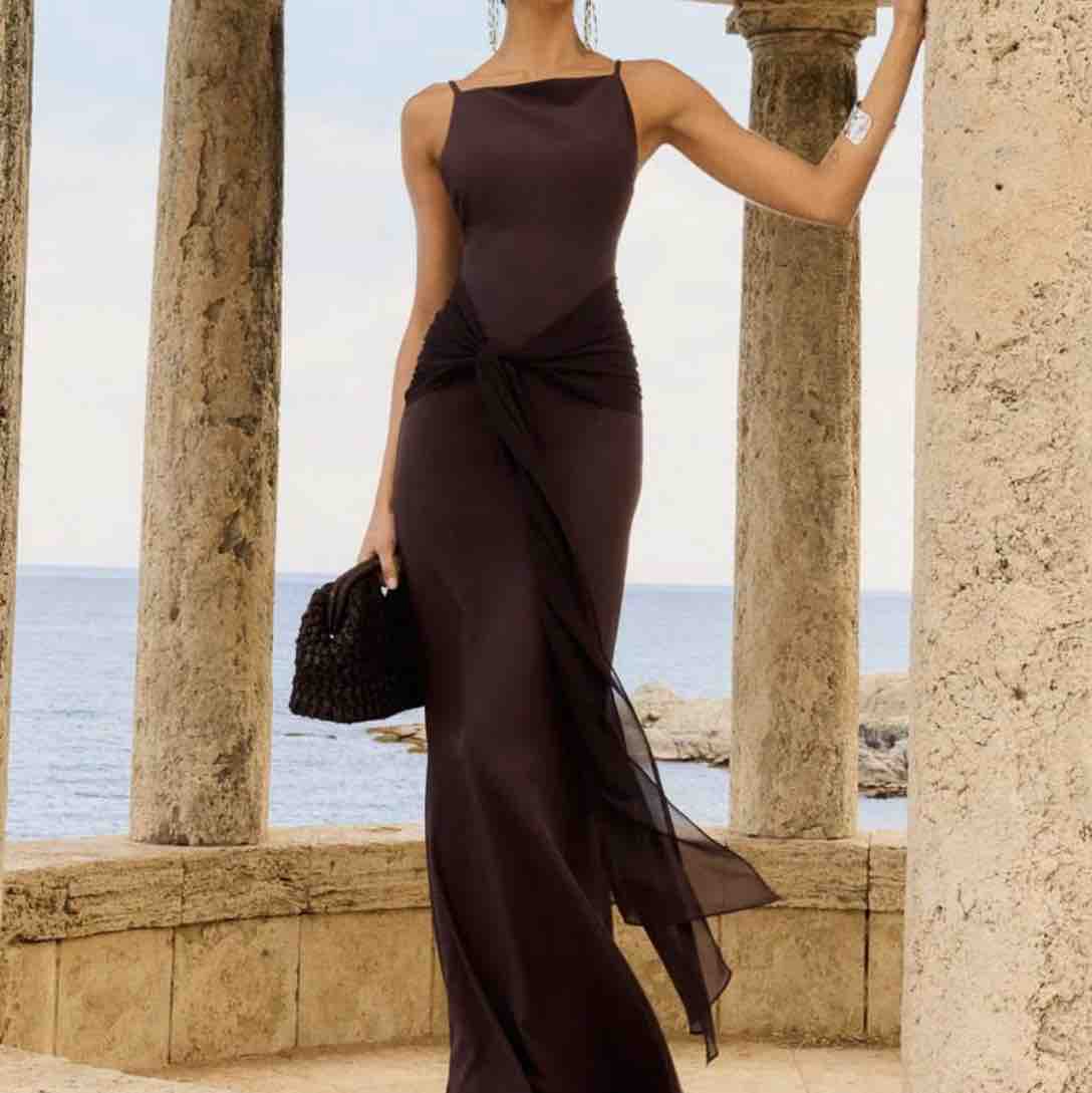 Alquiler Vestido invitada | Jointy