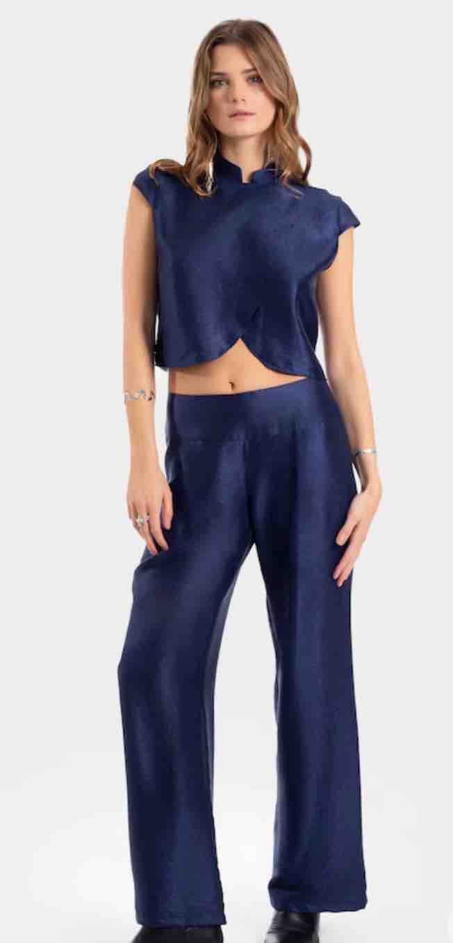 Alquiler conjunto ideal para invitada de todo tipo | Jointy