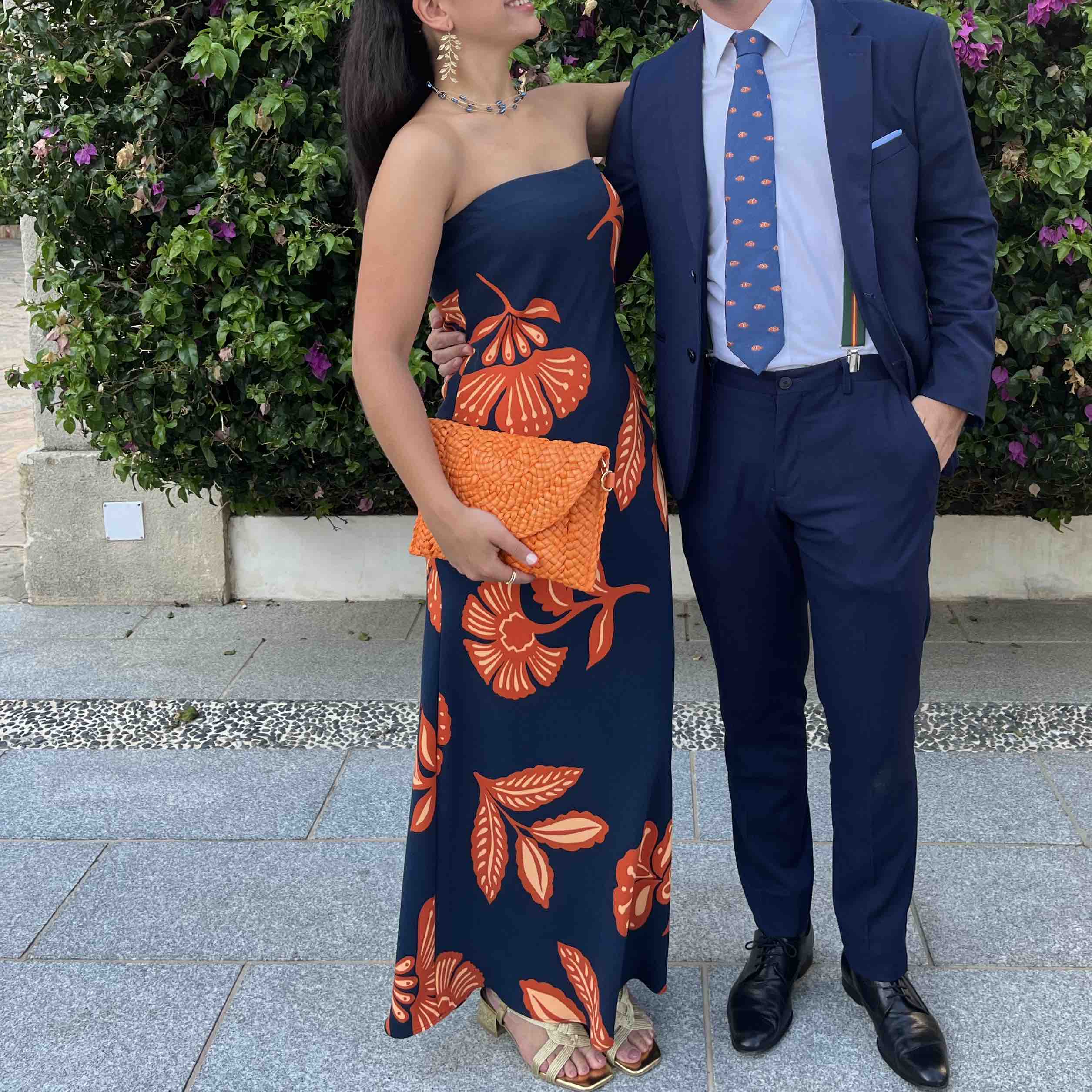 Alquiler Vestido Azul marino y estampado Naranja | Jointy