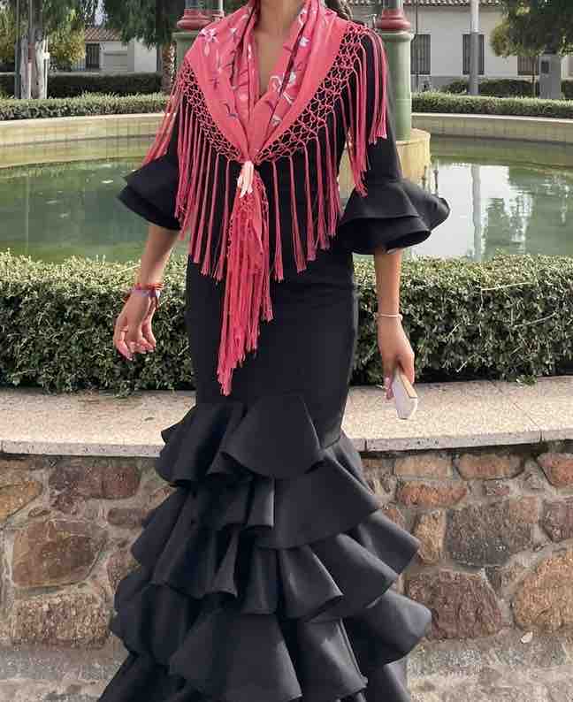 Alquiler Vestido Flamenca | Jointy