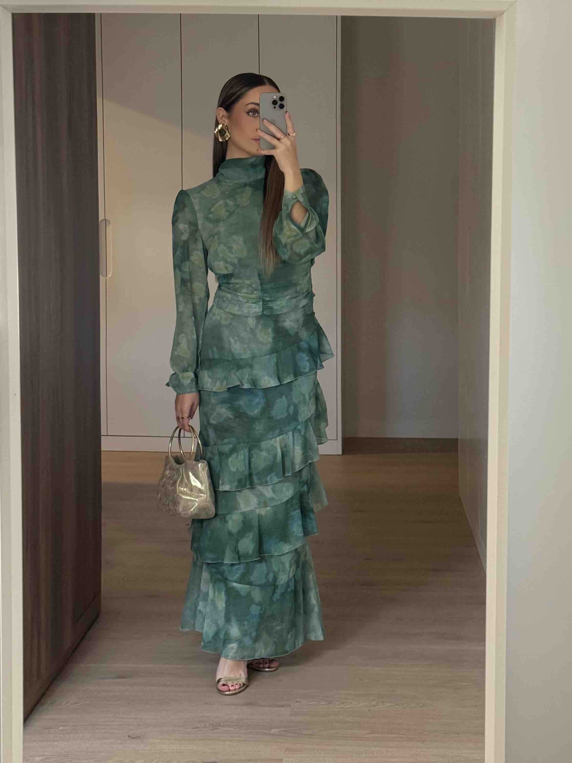 Alquiler Blusa y falda | Jointy