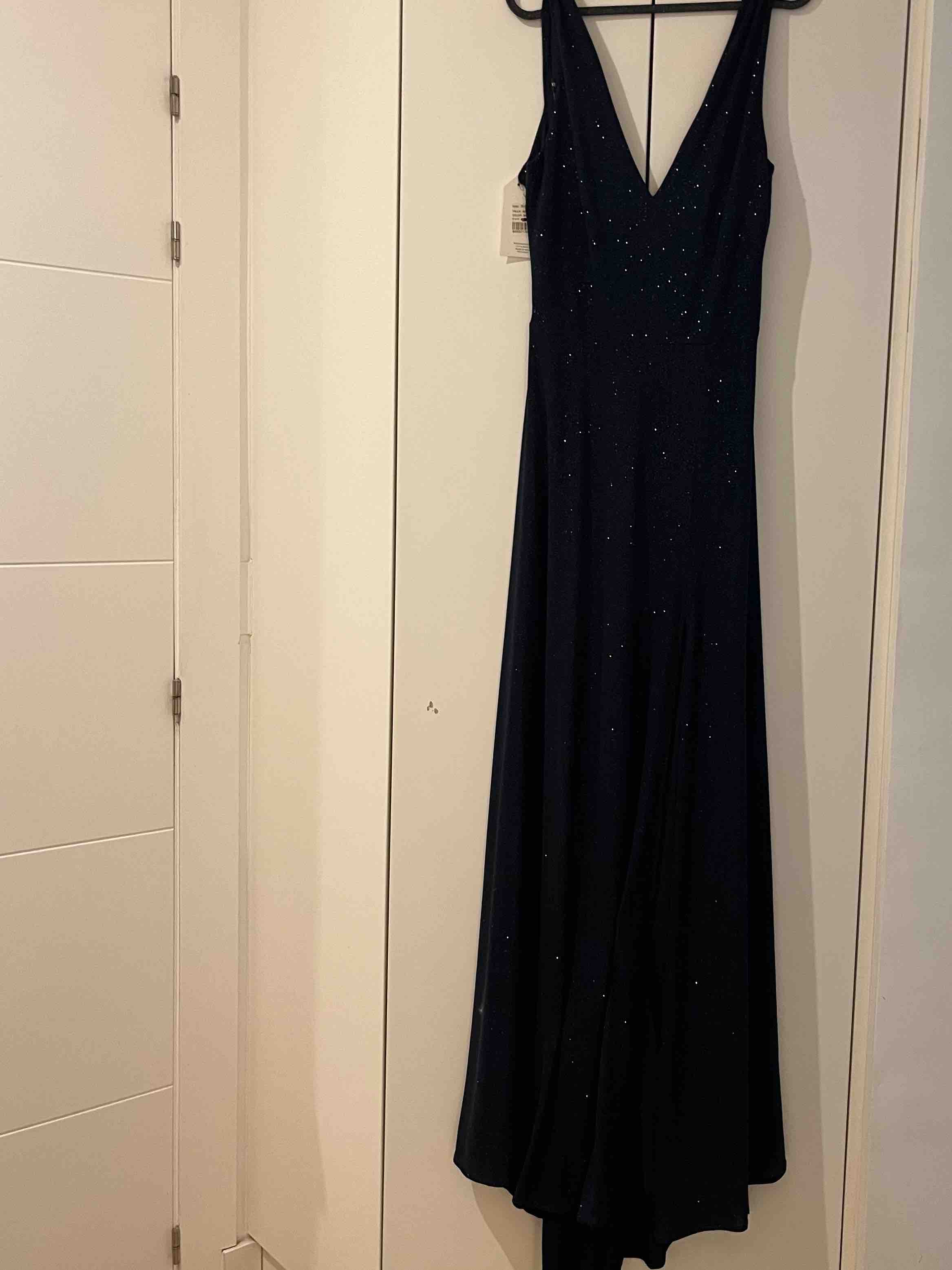 Alquiler Vestido largo con brillos azul oscuro | Jointy