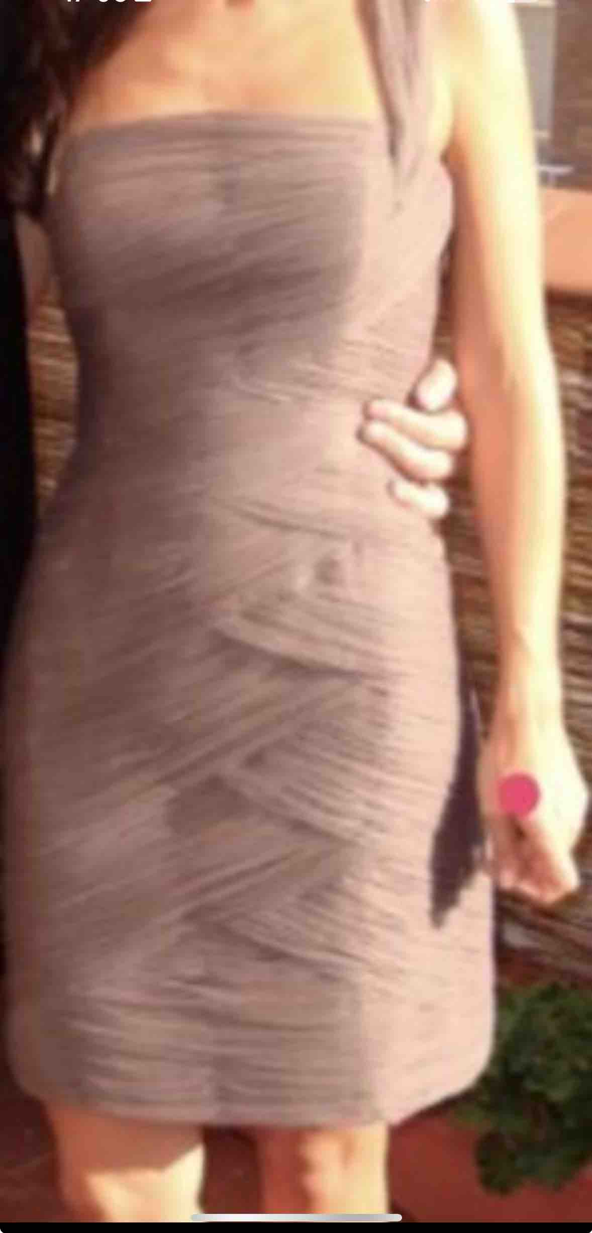 Alquiler Vestido invitada de tul  de pronovias | Jointy