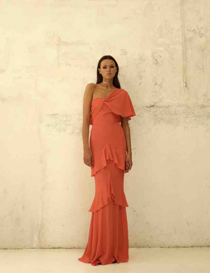 Alquiler vestido dew and corch coral | Jointy